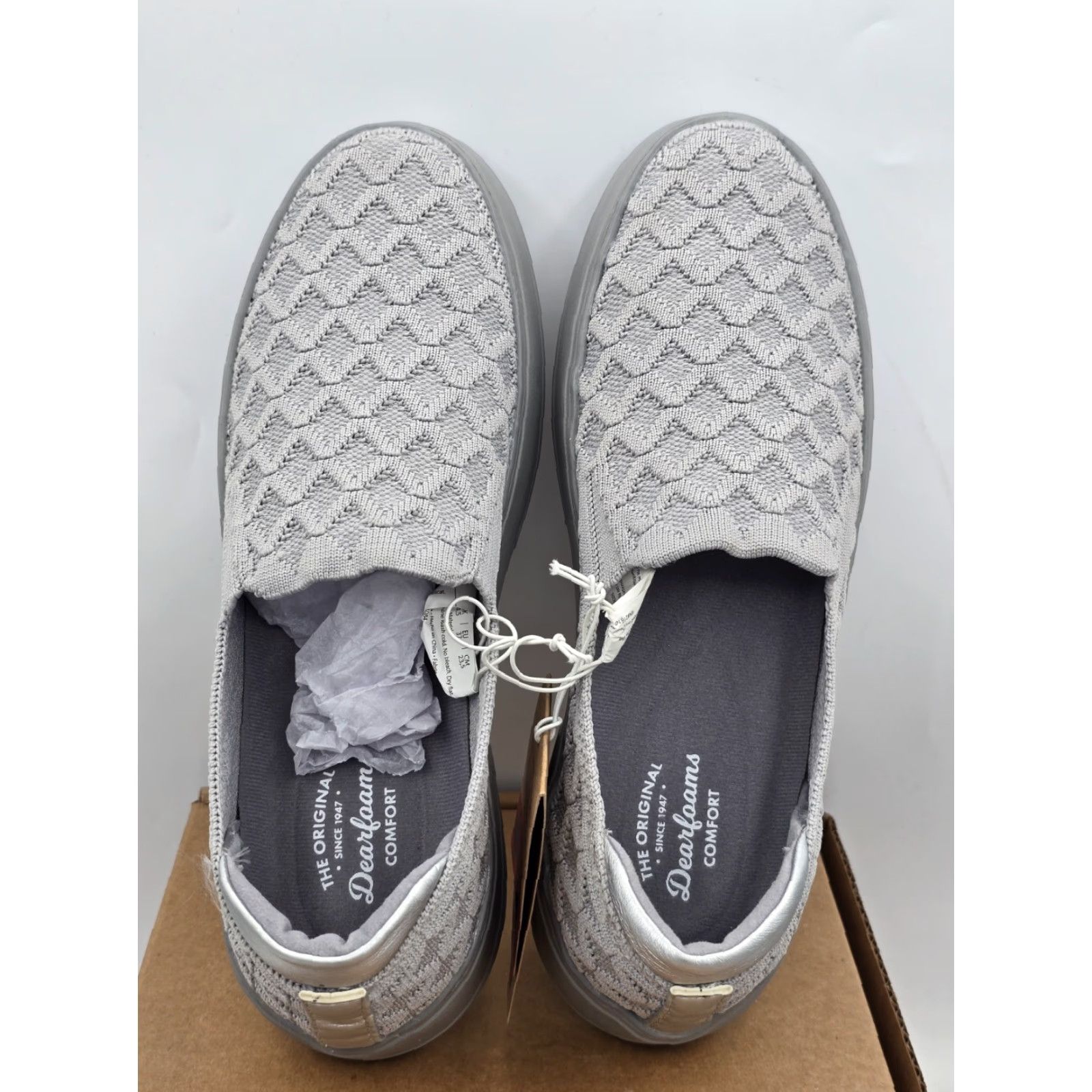 Vintage DEARFOAMS Women's 6.5 Comfort Slip-On Sneaker Gray Casual Sophie Boxer Style Size US 7 / IT 37 - 7 Thumbnail