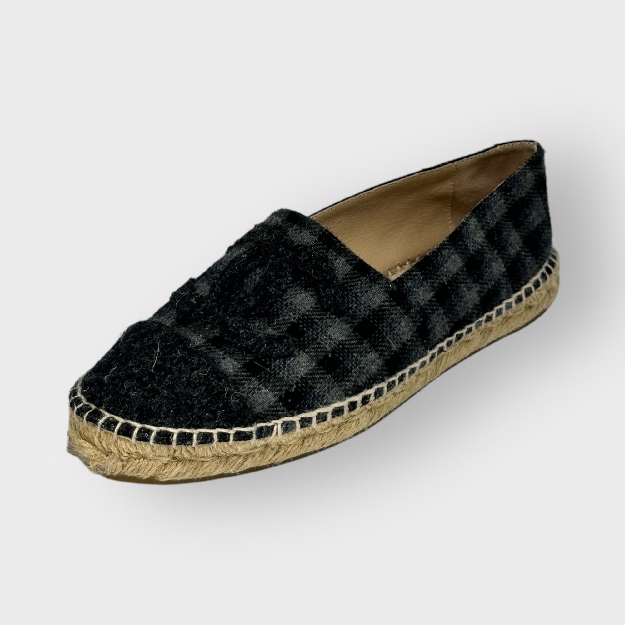 Chanel Chanel Espadrilles Flannel CC Logo Gray Wedge Shoes Size US 7 / IT 37 - 1 Thumbnail