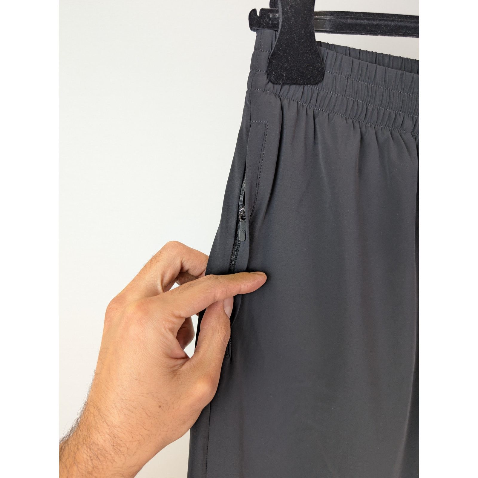 Balenciaga o1rshd1 Activewear Track Pants in Black Size US 32 / EU 48 - 6 Thumbnail