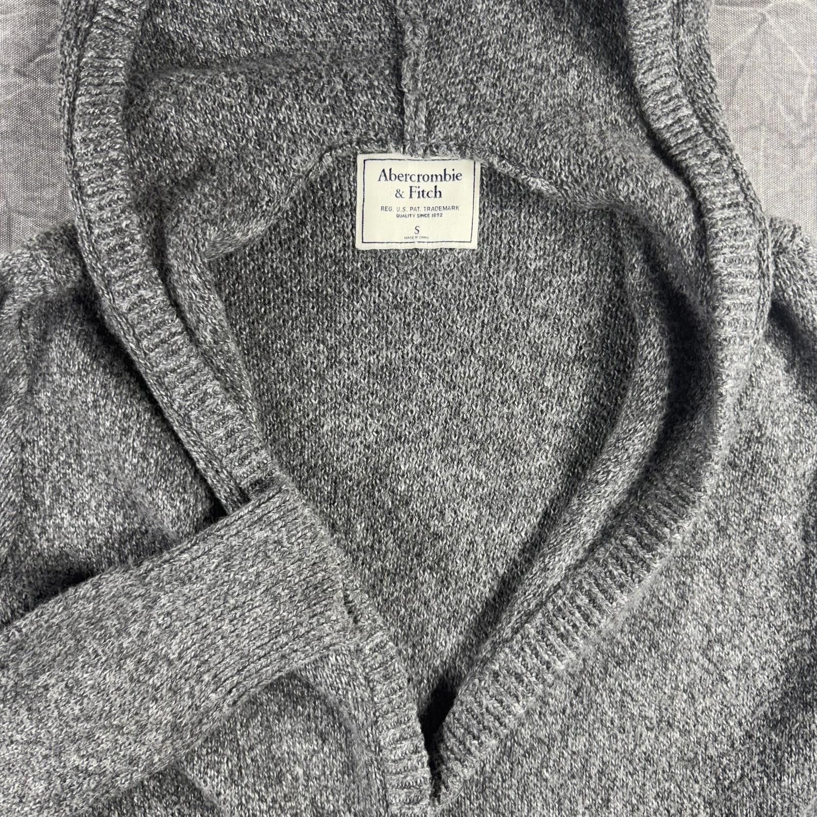 Abercrombie & Fitch Abercrombie Long Cardigan Women's S Gray Knit Size S / US 4 / IT 40 - 1 Thumbnail