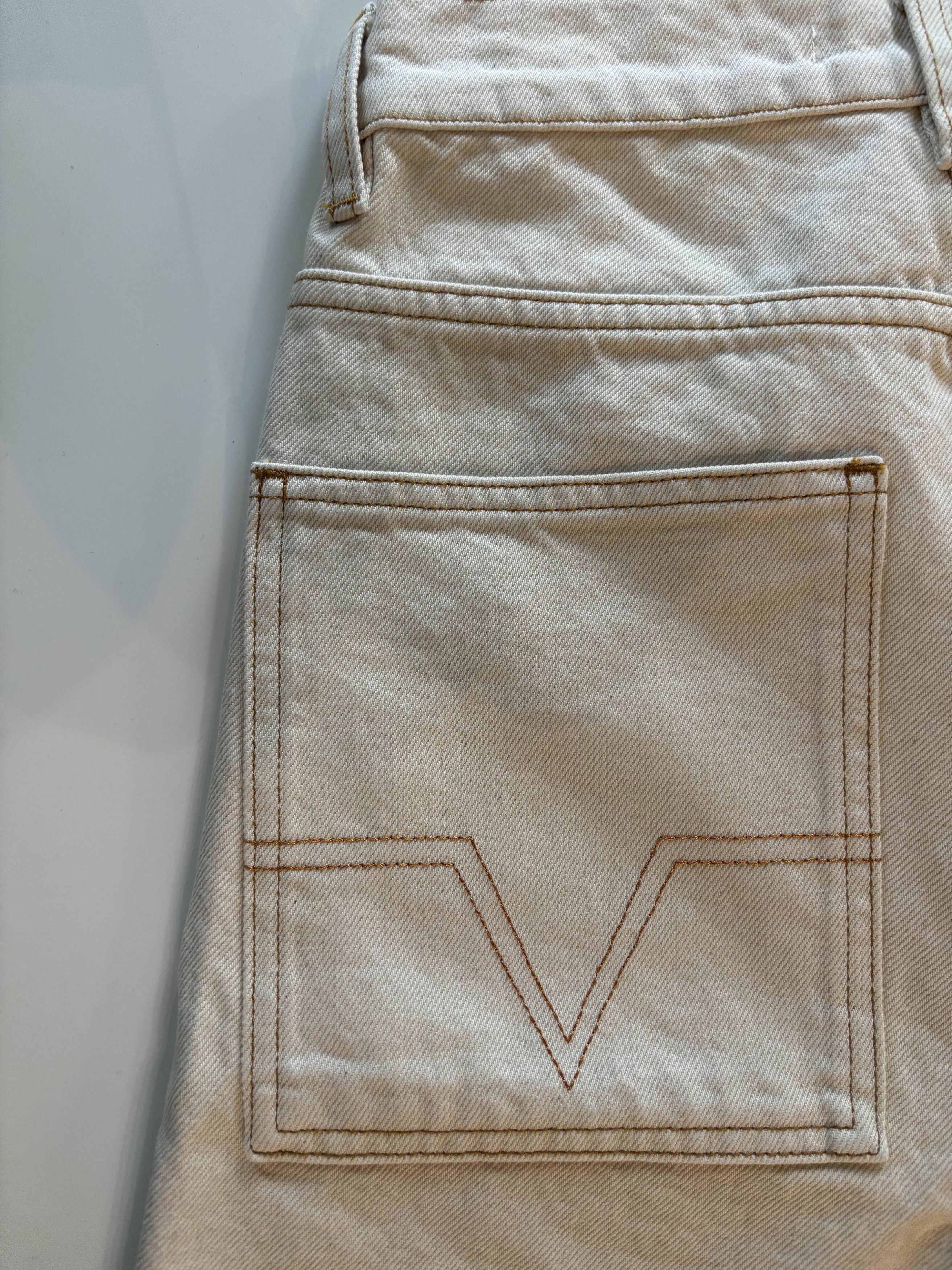 No Maintenance Baggy Denim in Natural Size US 27 - 4 Thumbnail
