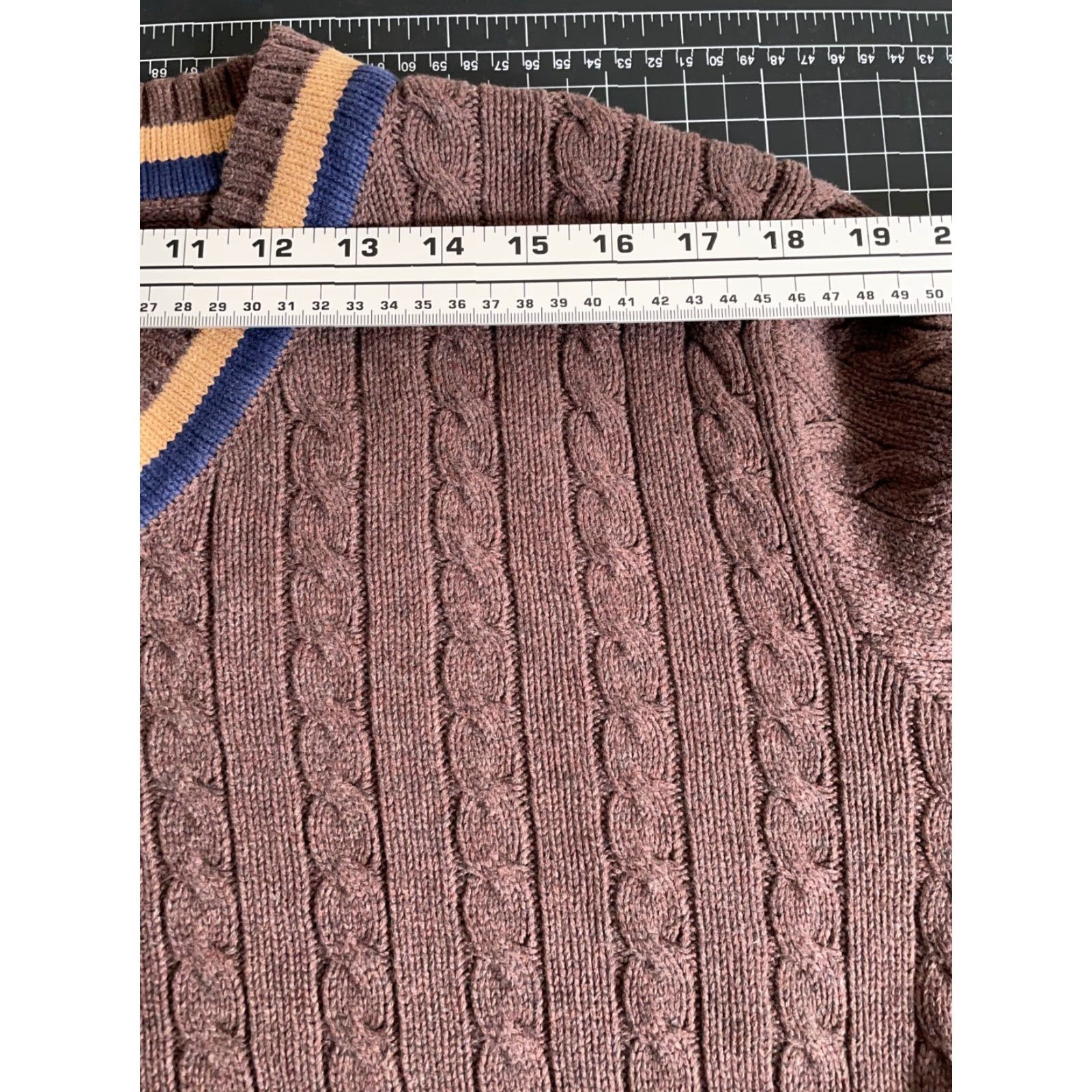 American Eagle Outfitters VINTAGE American Eagle Outfitters Men's Sweater Pullover Cable Knit Fall Winter Large Brown Casual Tennis Size US L / EU 52-54 / 3 - 7 Thumbnail