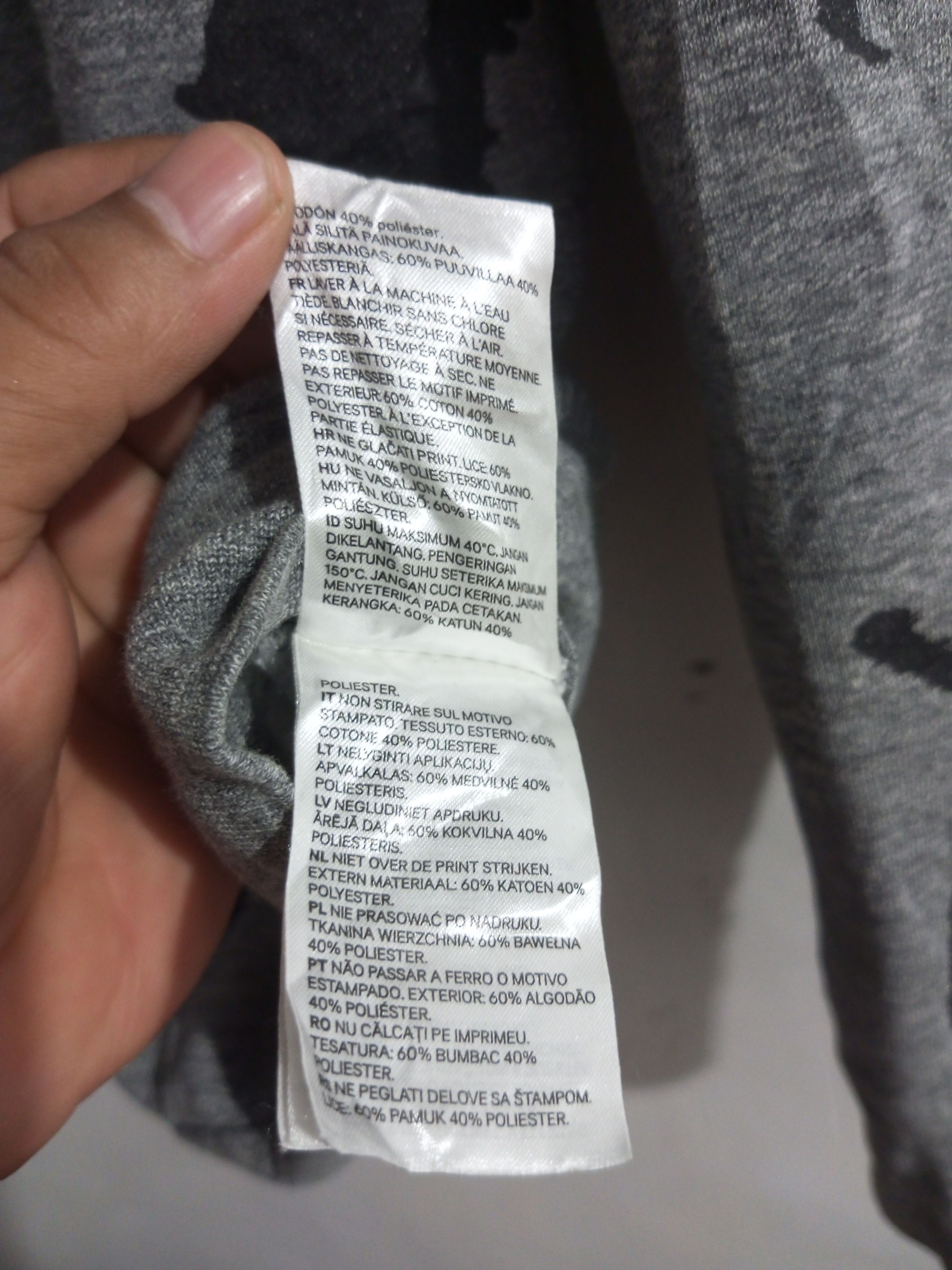 H&M The weekend xo x H&M graphic hoodie Size US M / EU 48-50 / 2 - 9 Thumbnail