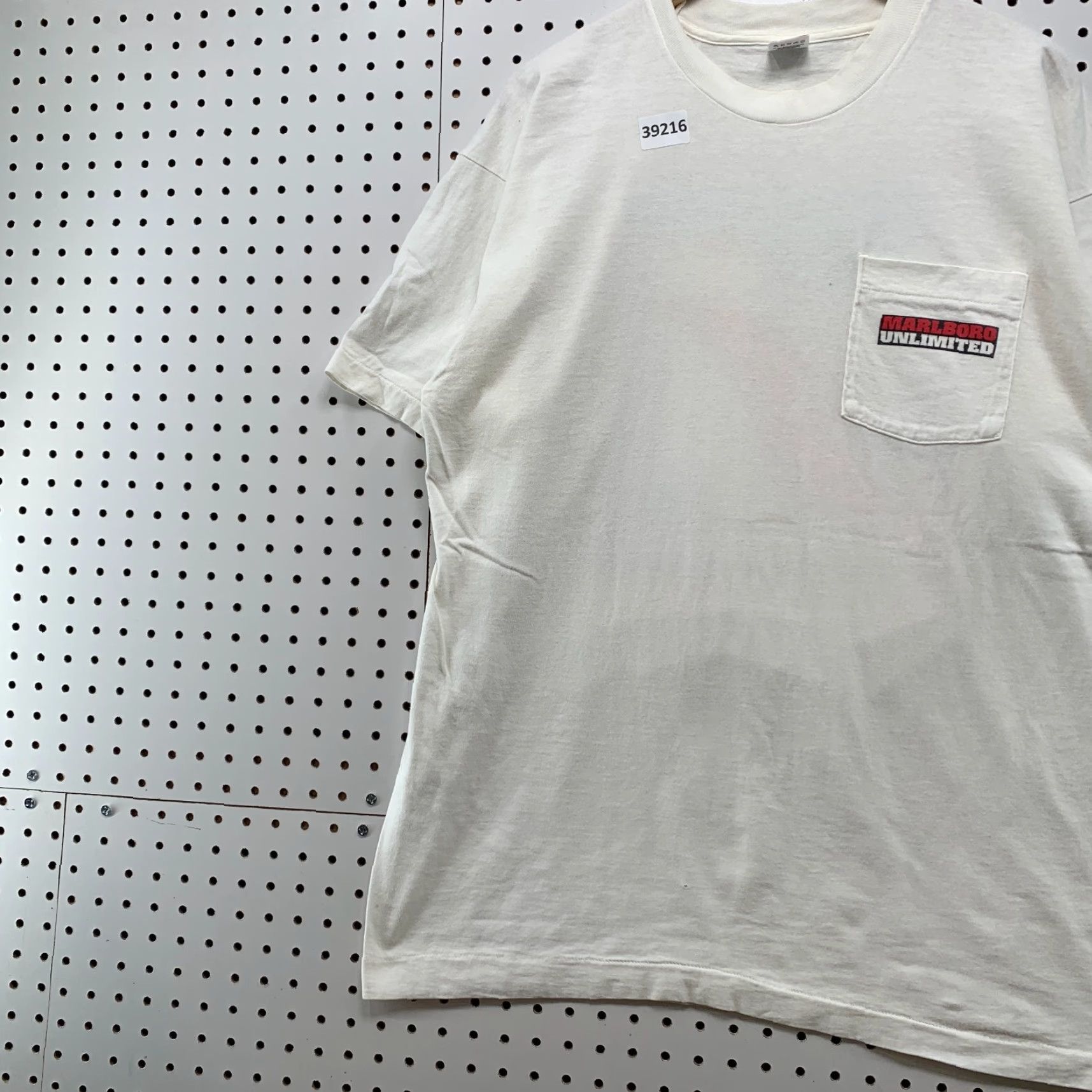 Fruit Of The Loom VINTAGE Fruit of the Loom 90s Marlboro Pocket Shirt XL White Short Sleeve Graphic Print Mens Cowboy Beer Size US XL / EU 56 / 4 - 4 Thumbnail