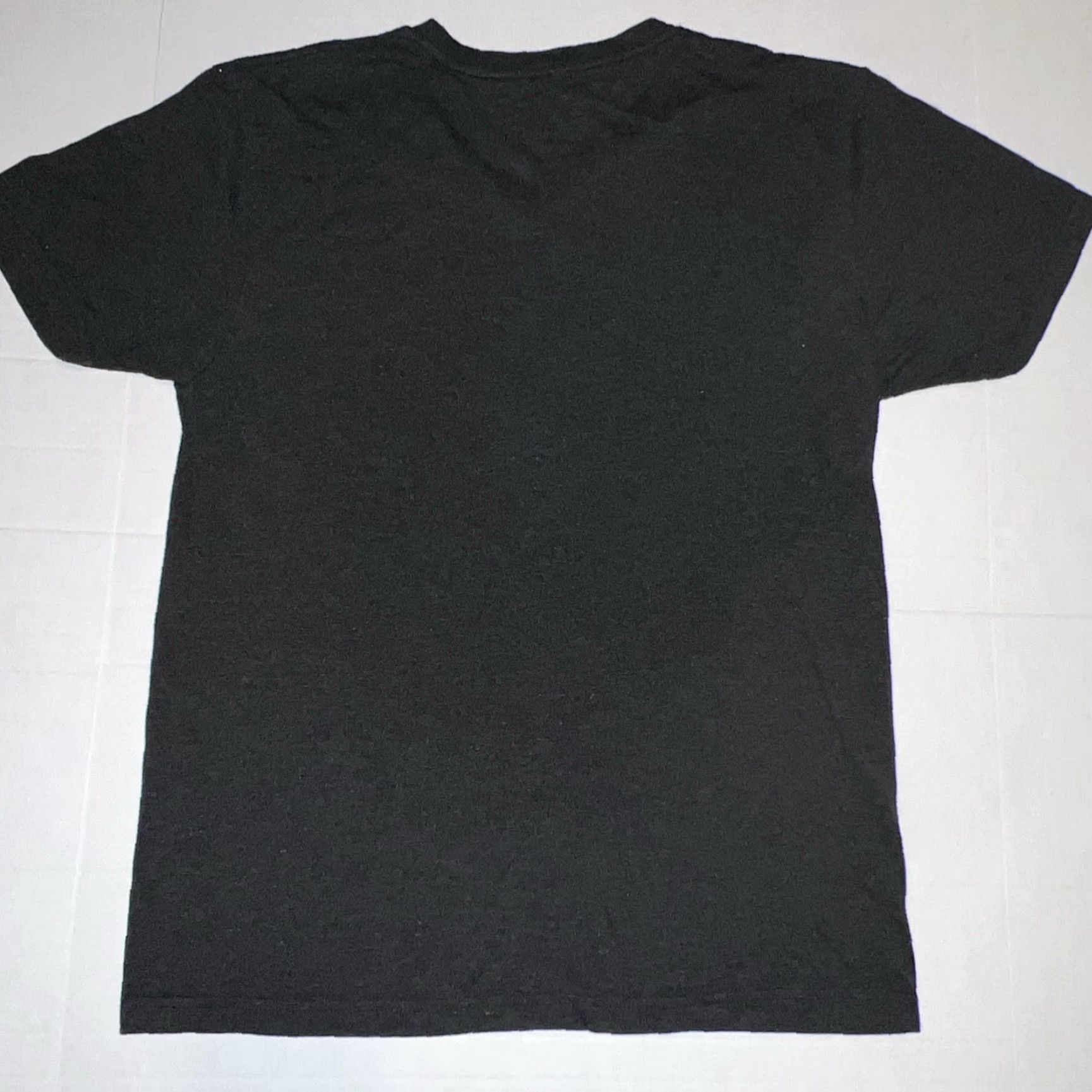 Logo 7 VINTAGE Rivian E-truck Shirt Unbranded L Gray Logo V-Neck Unisex Adults Large Size US L / EU 52-54 / 3 - 5 Thumbnail