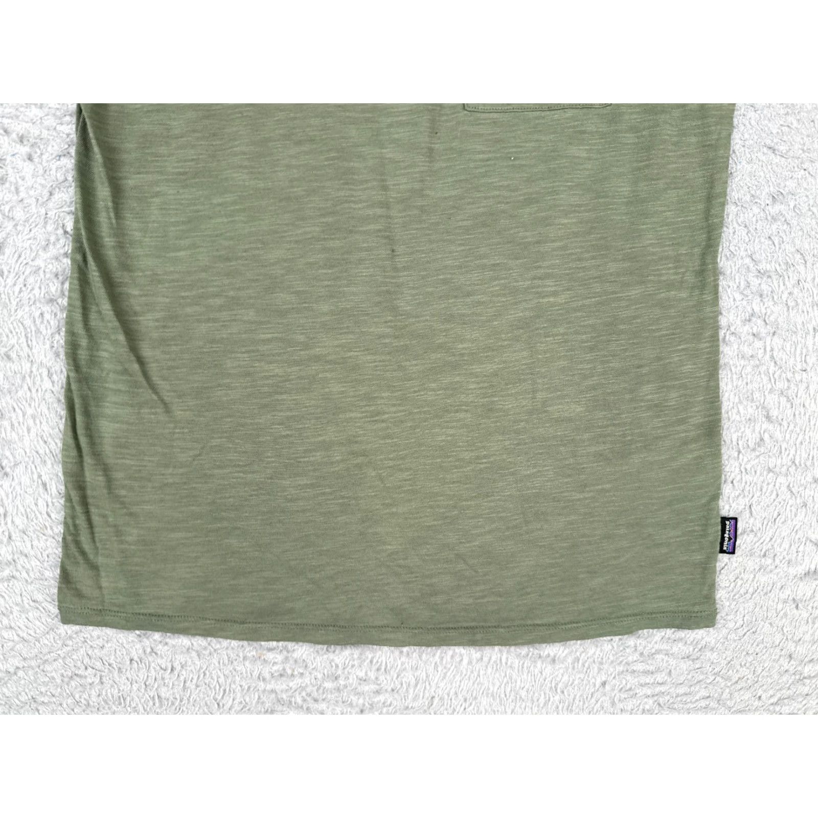 Patagonia Patagonia Shirt Women XS Green Short Sleeve Crew Neck Cotton Blend Read Size XS / US 0-2 / IT 36-38 - 5 Thumbnail