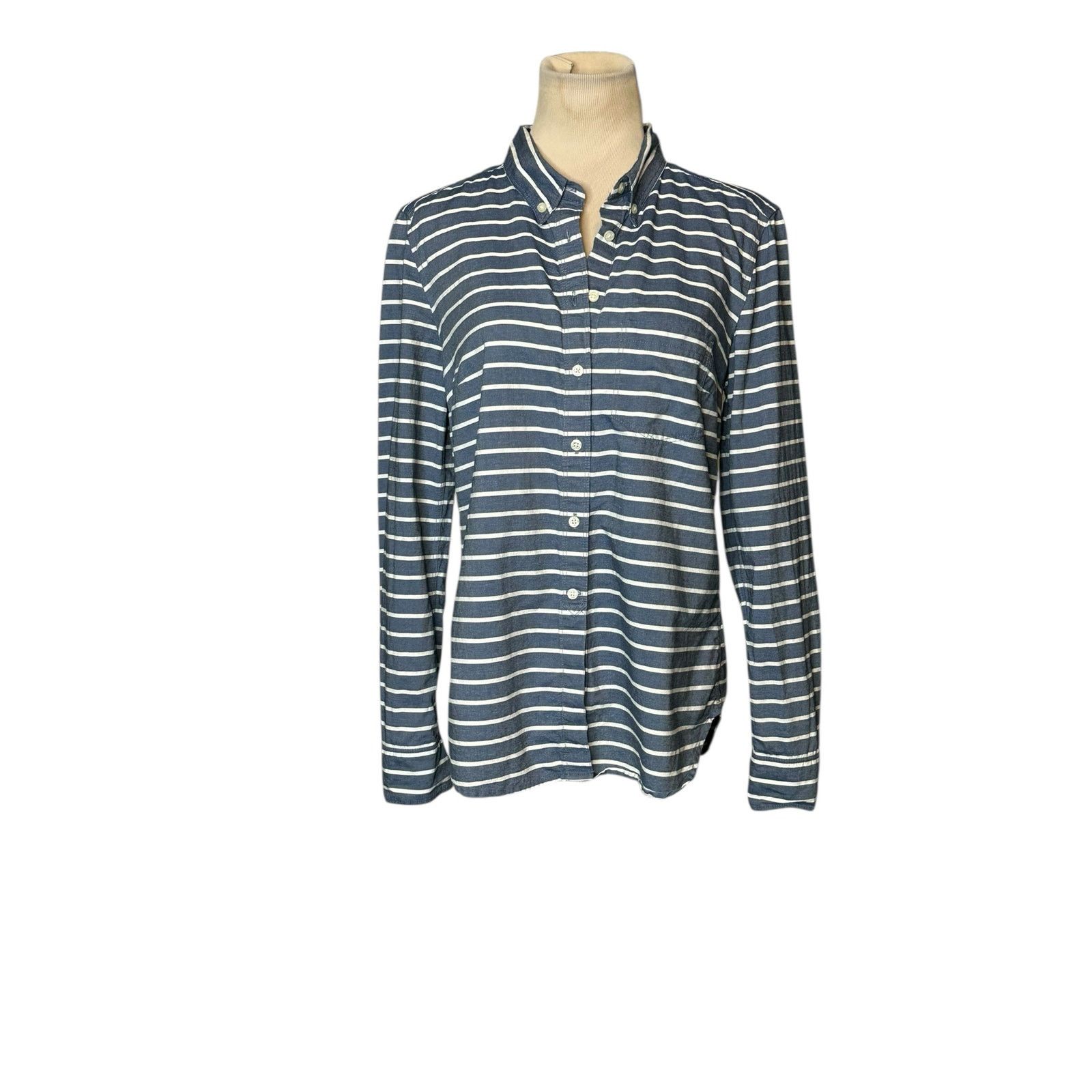 Gap Gap blue white stripes long sleeves button shirt size Small Size S / US 4 / IT 40 - 8 Thumbnail