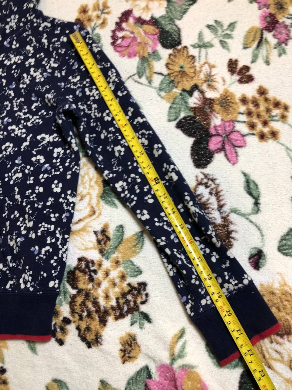 Polo Ralph Lauren Kids Polo Ralph Lauren dark blue micro floral zip up hoodie Size US XS / EU 42 / 0 - 6 Thumbnail