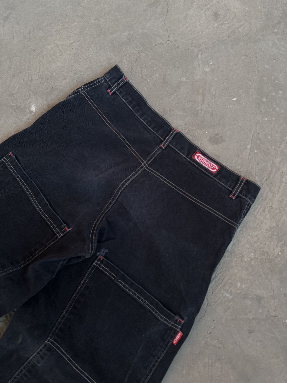 Japanese Brand × Vintage Vintage Big Pockets Distressed Baggy Y2K Denim Pants Size US 31 - 8 Thumbnail