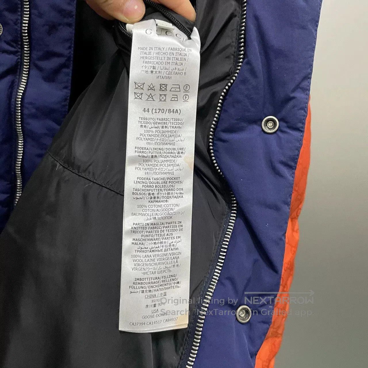 Gucci gucci logo hooded down jacket. Size US L / EU 52-54 / 3 - 4 Thumbnail