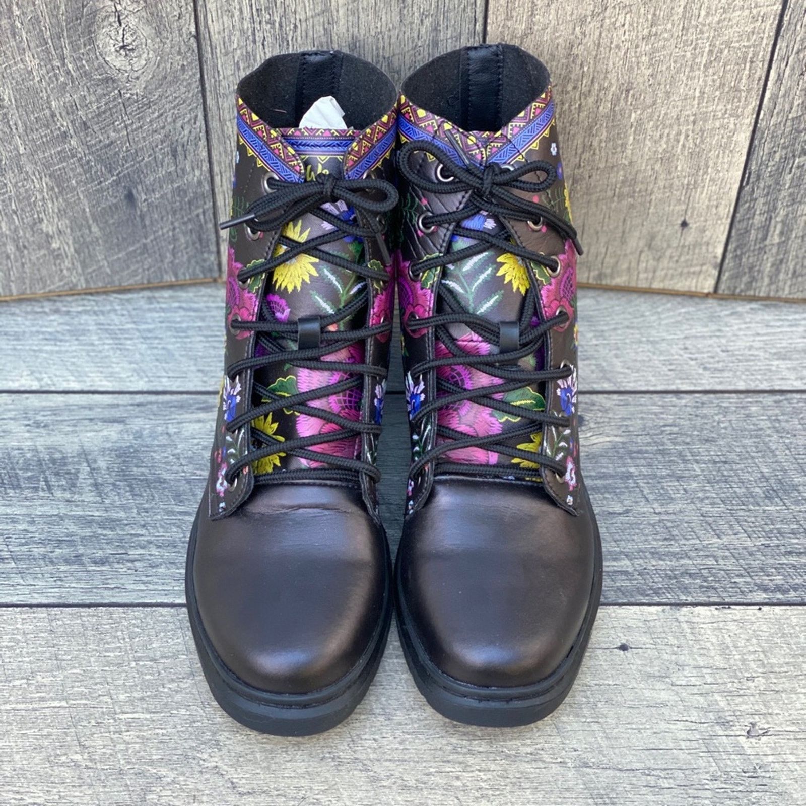 Goods Yes We Vibe Flower Unisex Chelsea Combat … Size US 11 / IT 41 - 5 Thumbnail