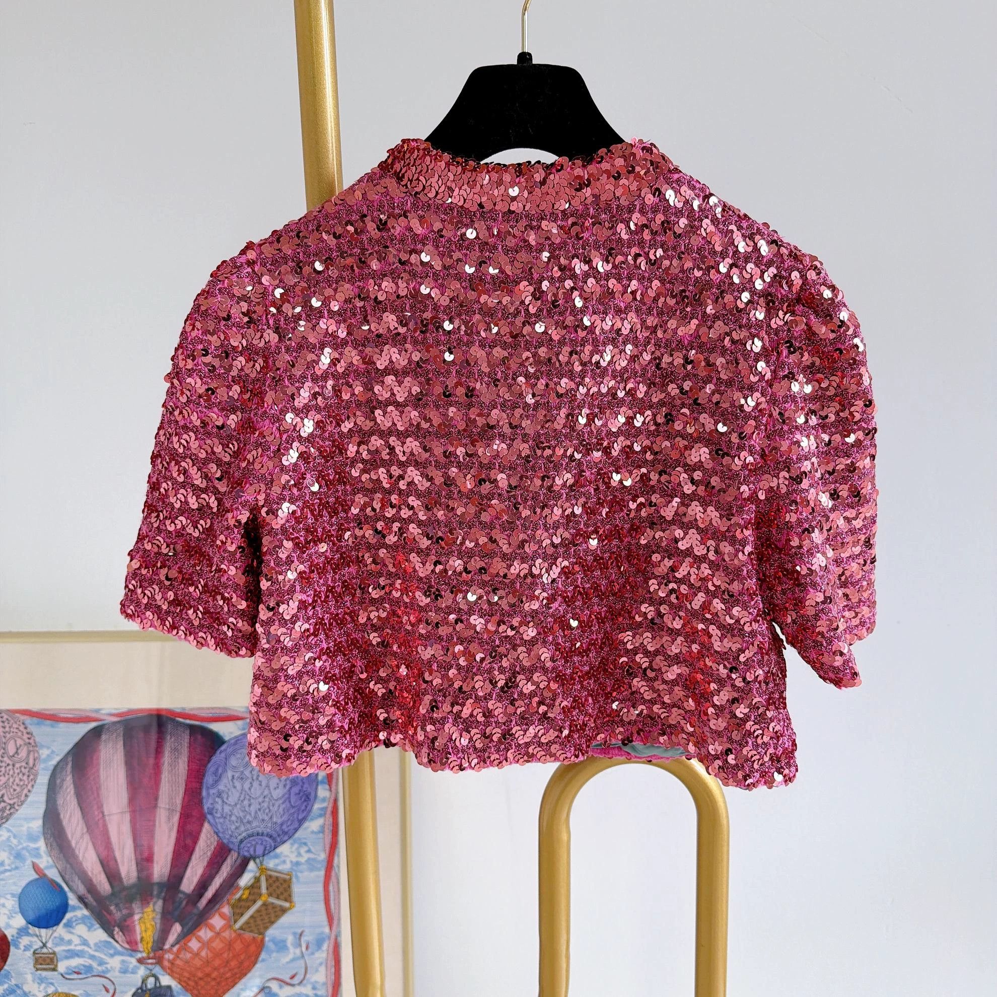 Gucci Gucci red sequin top M new with tags Size M / US 6-8 / IT 42-44 - 2 Thumbnail