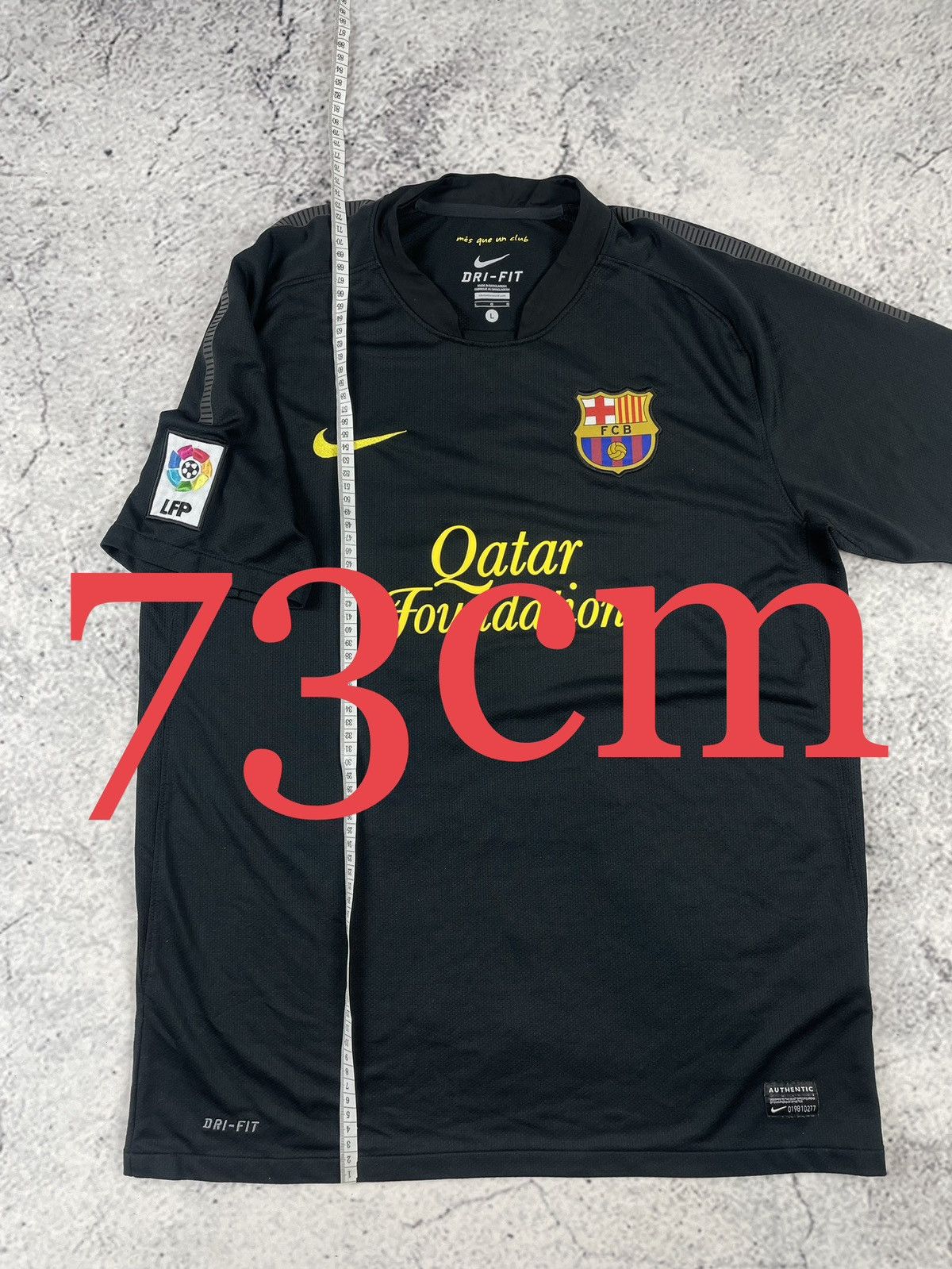 Nike Nike L FC Barcelona 11/12 Away Jersey Alexis Sánchez OG Size US L / EU 52-54 / 3 - 12 Thumbnail