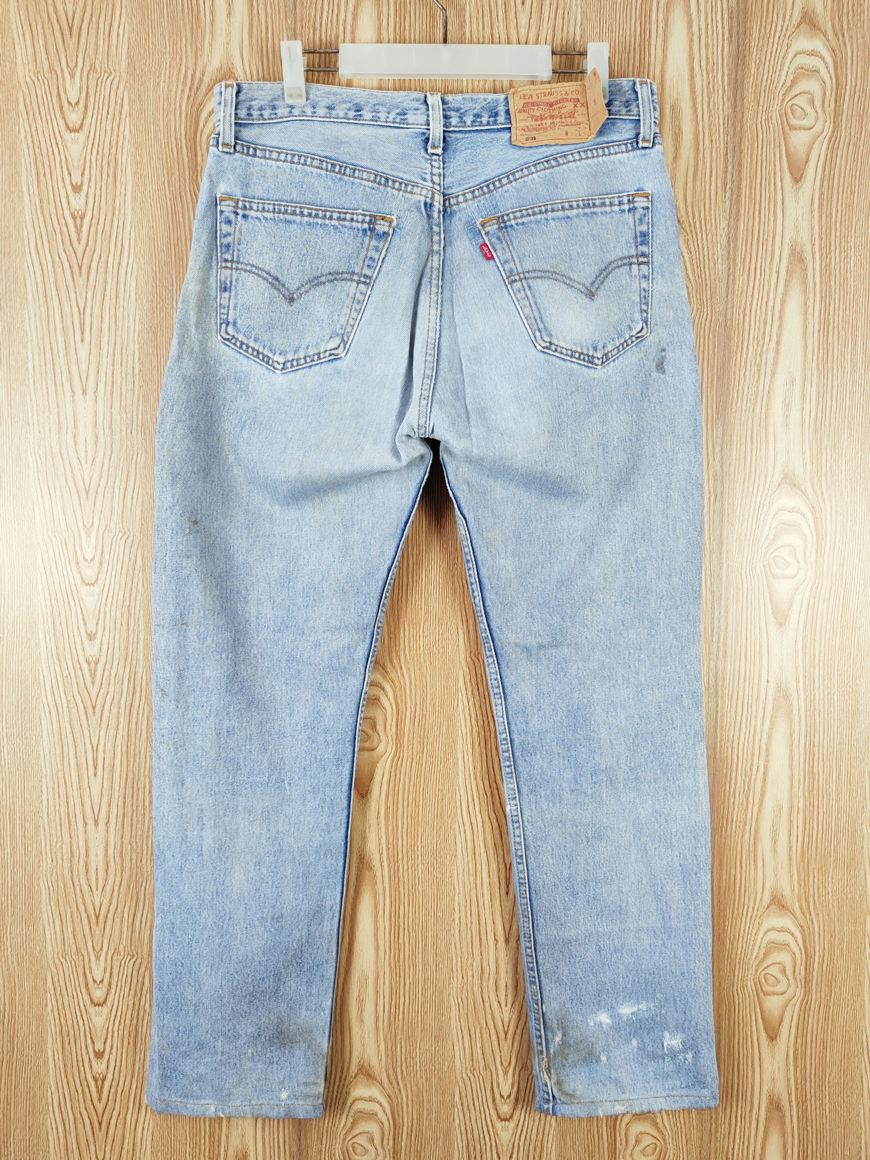 Levi's 501 Levi's Blue Distressed Ripped Jeans #W541 Size US 33 - 7 Thumbnail