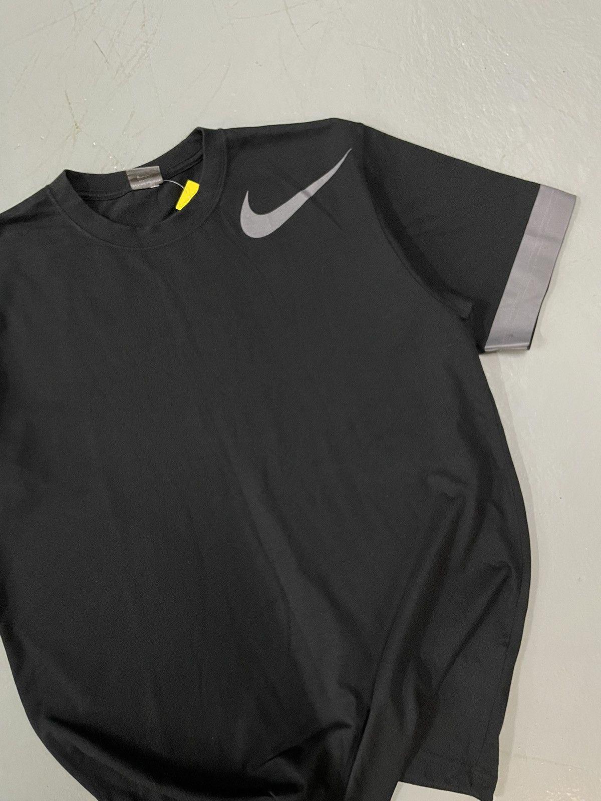 Nike Vintage Nike MMIV 2004 Shirt Y2k Size US L / EU 52-54 / 3 - 5 Thumbnail