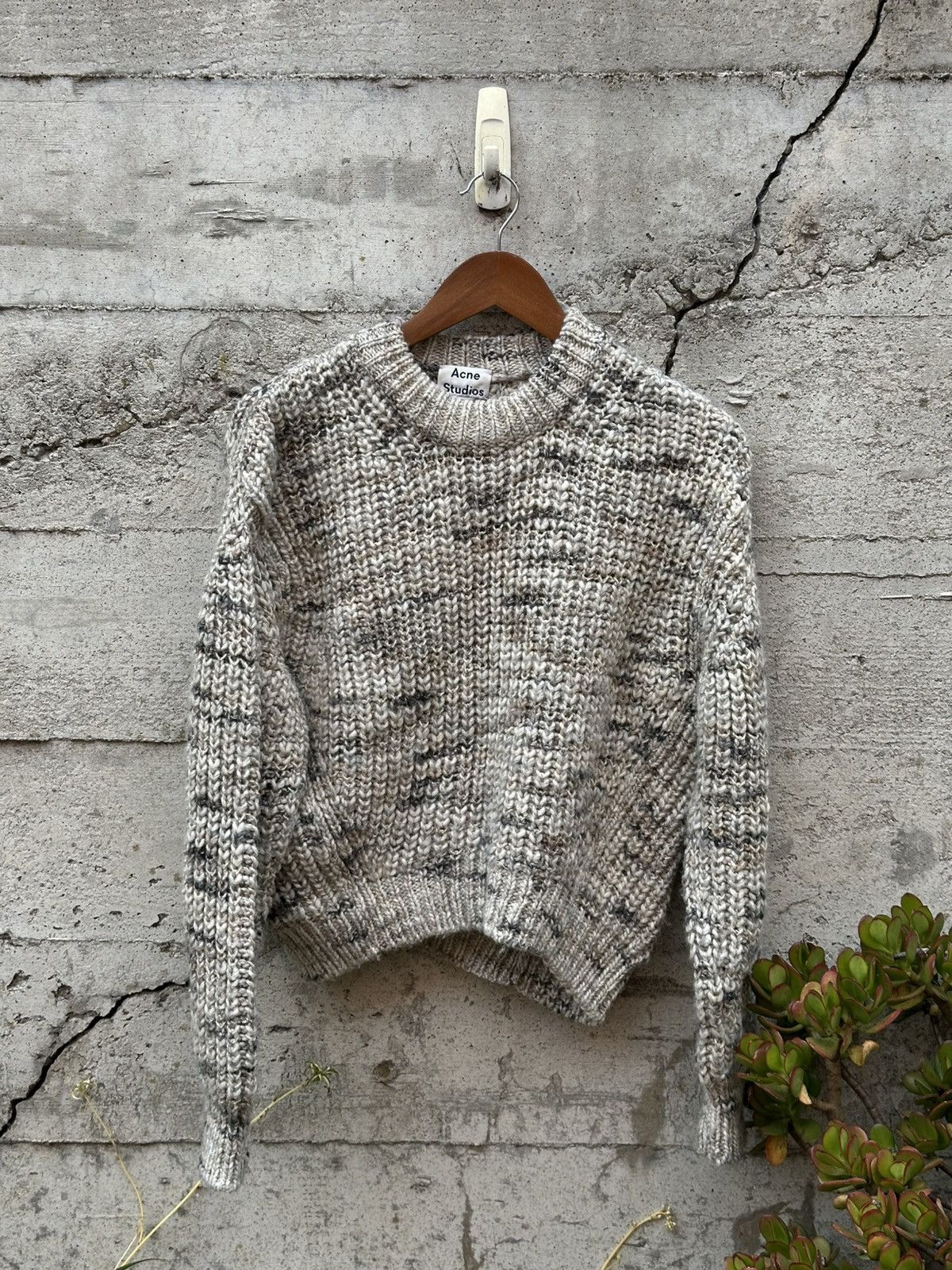 Acne Studios RARE GRAIL Acne Studios sand dune zora knit sweater unisex Size US M / EU 48-50 / 2 - 2 Thumbnail