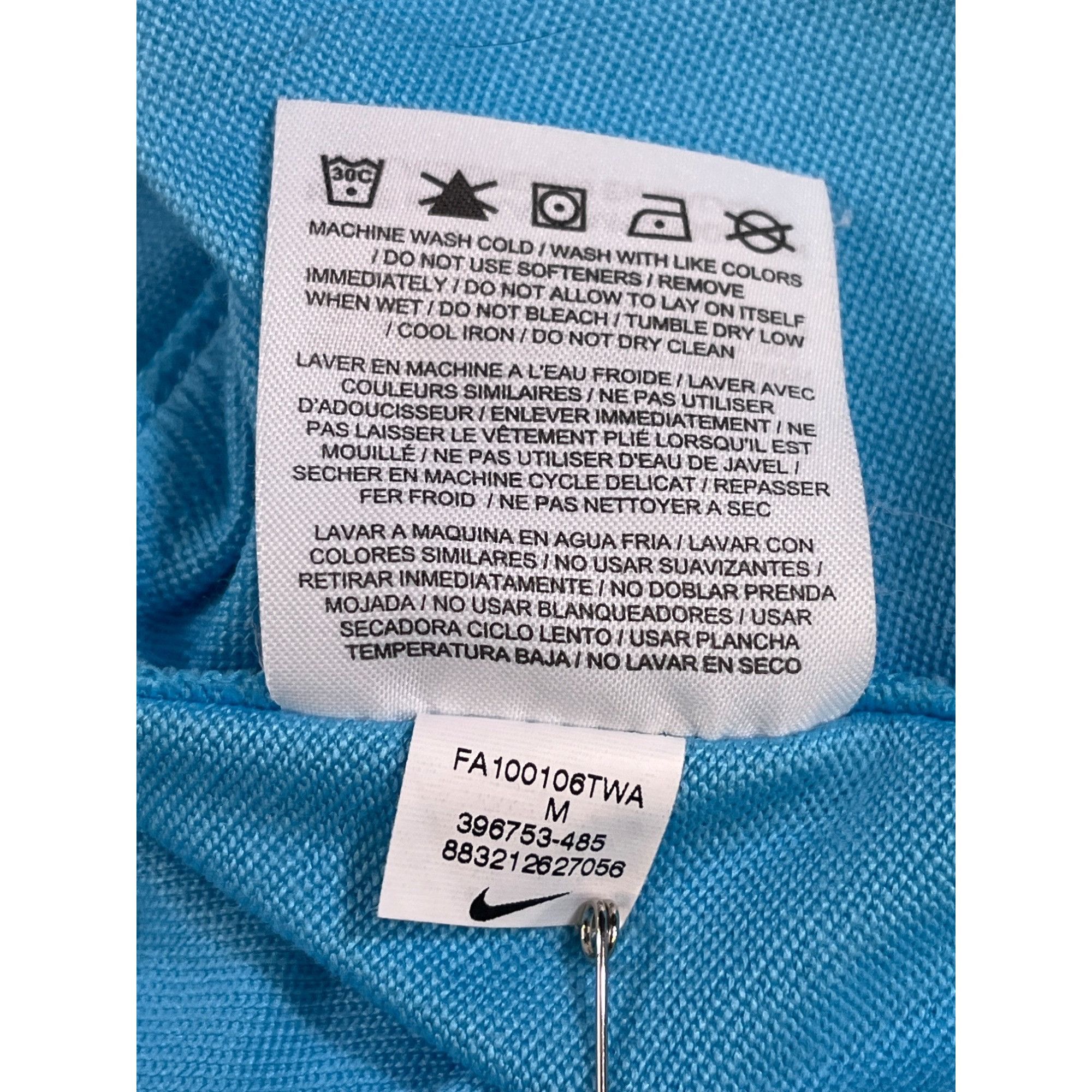 Nike Nike Dri-fit Women's Blue Light Jacket/Zipper Up Size M SKU Size M / US 6-8 / IT 42-44 - 6 Thumbnail