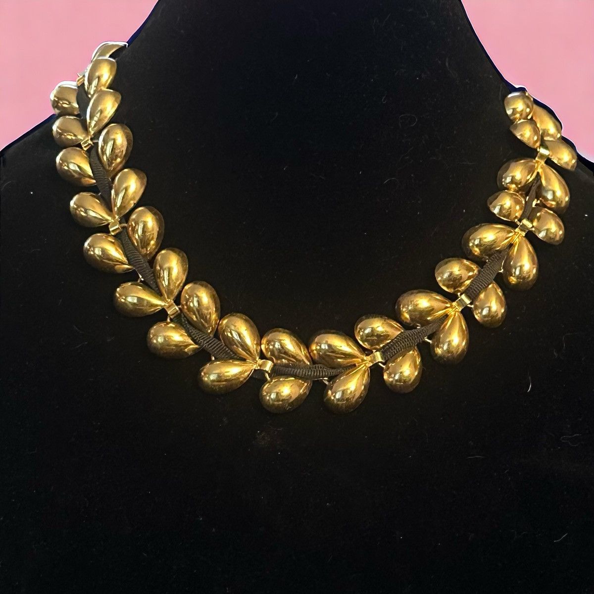 Vintage Vintage puffed ribbon tie choker necklace Size ONE SIZE - 1 Thumbnail