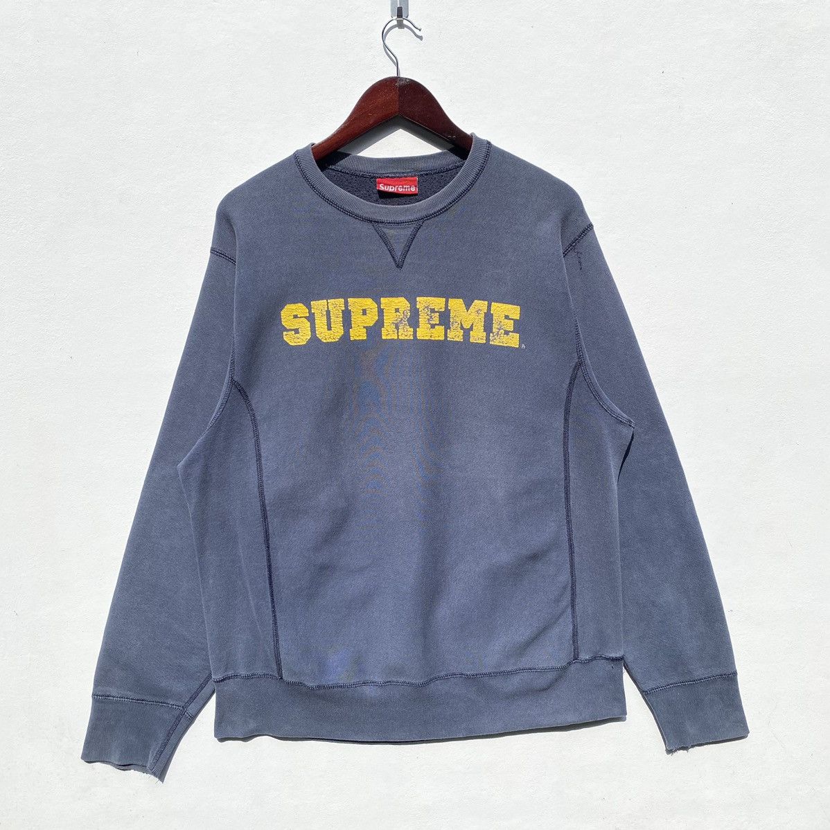 Supreme Rare! Vintage 90s OG Supreme Collegiate Sweatshirt Size US L / EU 52-54 / 3 - 1 Thumbnail