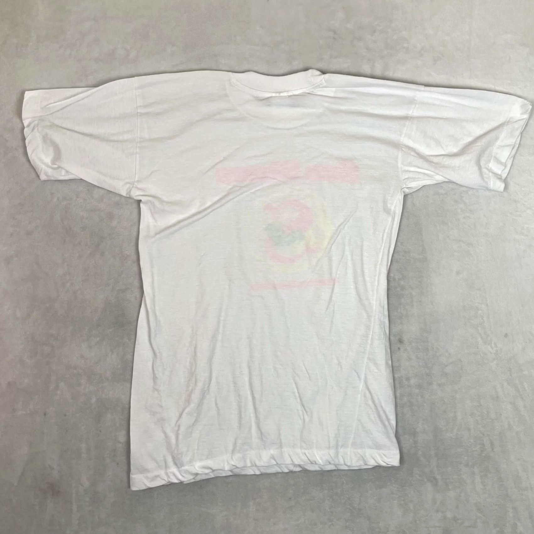 Vintage VINTAGE Sun Divers Nassau Bahamas T-Shirt Mens Large Neon Scuba Single Stitch Size US L / EU 52-54 / 3 - 7 Thumbnail