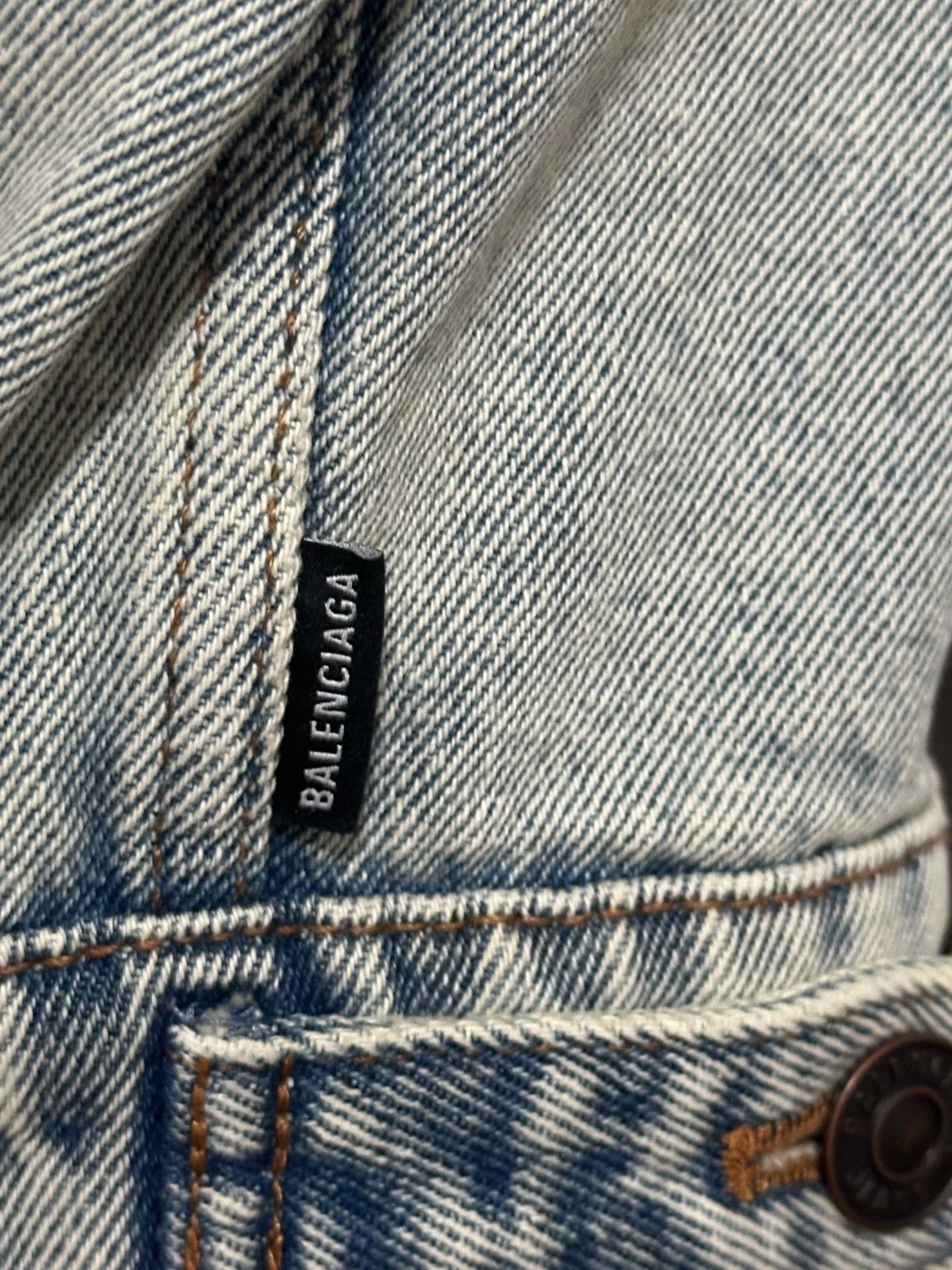 Balenciaga Balenciaga Embroidered Logo Single-Breasted Jacket Size US M / EU 48-50 / 2 - 6 Thumbnail
