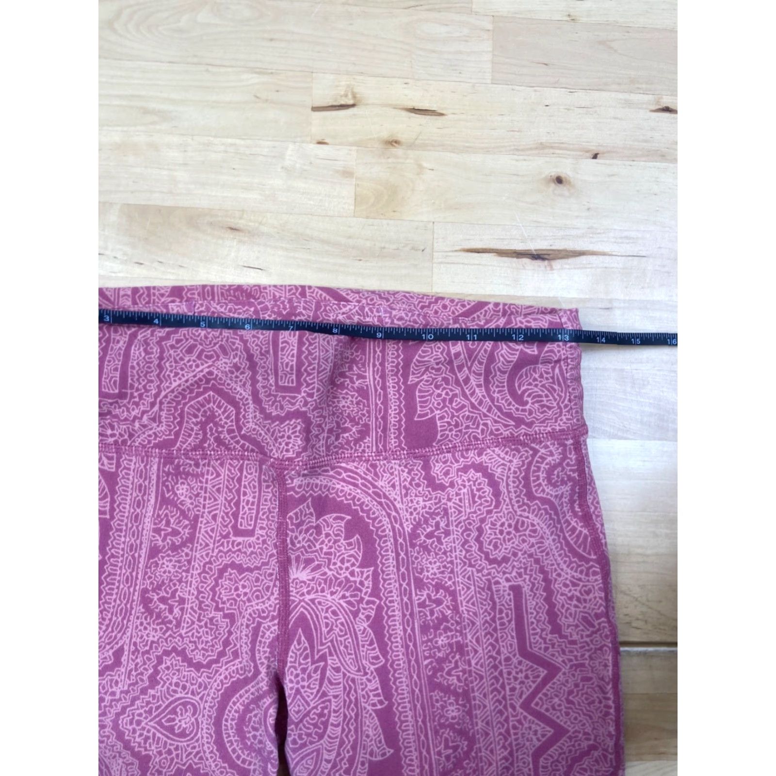 O'Neill O'Neill Leggings Womens Slim Red Paisley Activewear 27in Inseam Size 32" / US 10 / IT 46 - 4 Thumbnail
