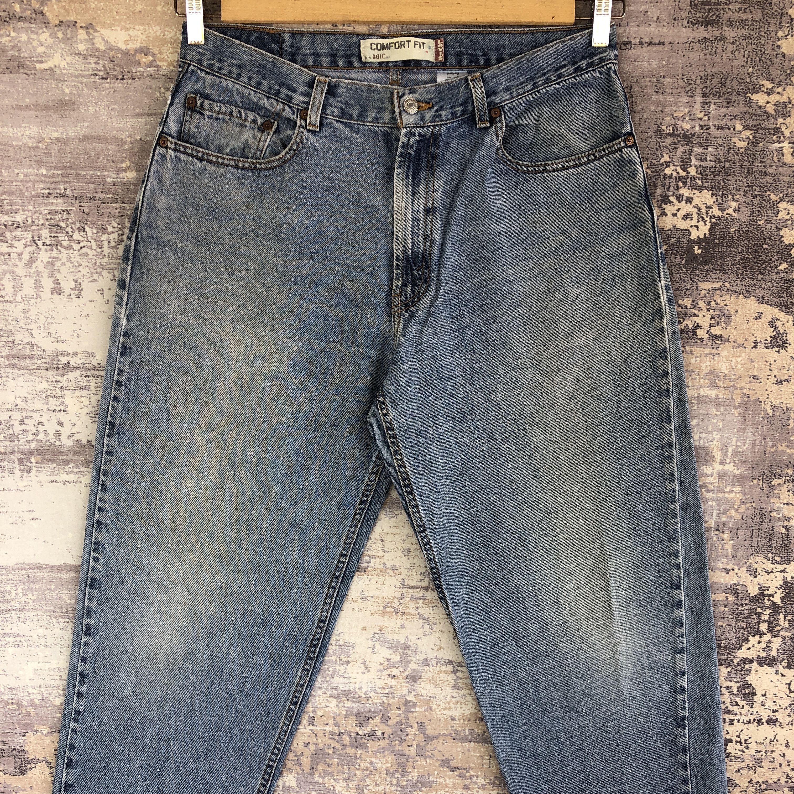 Levi's Vintage Levis 560 Baggy Jeans Levi's Faded Light Wash Denim Size US 34 / EU 50 - 3 Thumbnail
