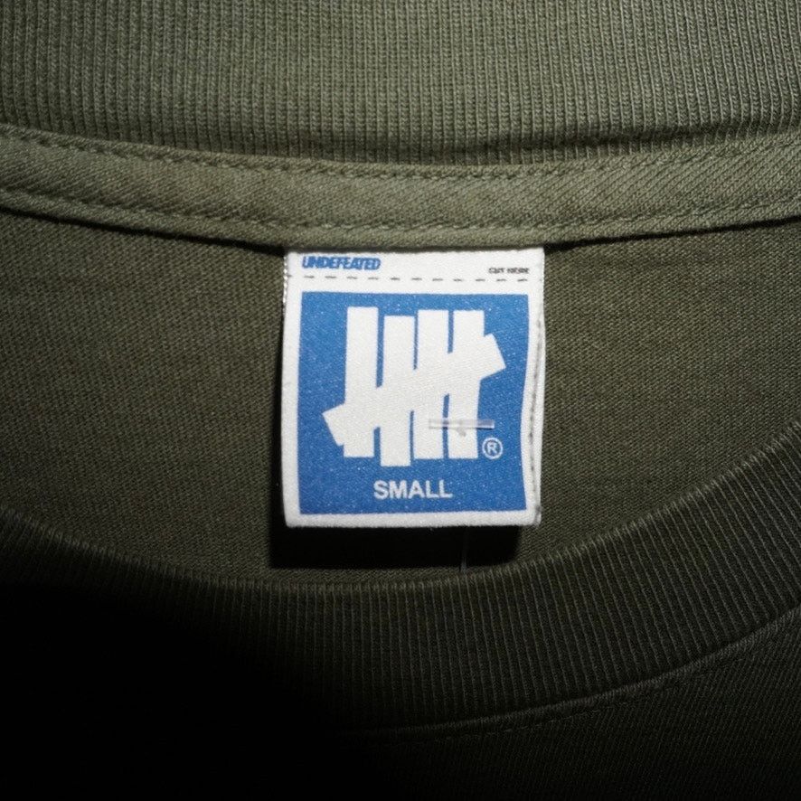 Undefeated Small -undefeated essential long sleeve green T-shirt UNDFTD Size US S / EU 44-46 / 1 - 3 Thumbnail