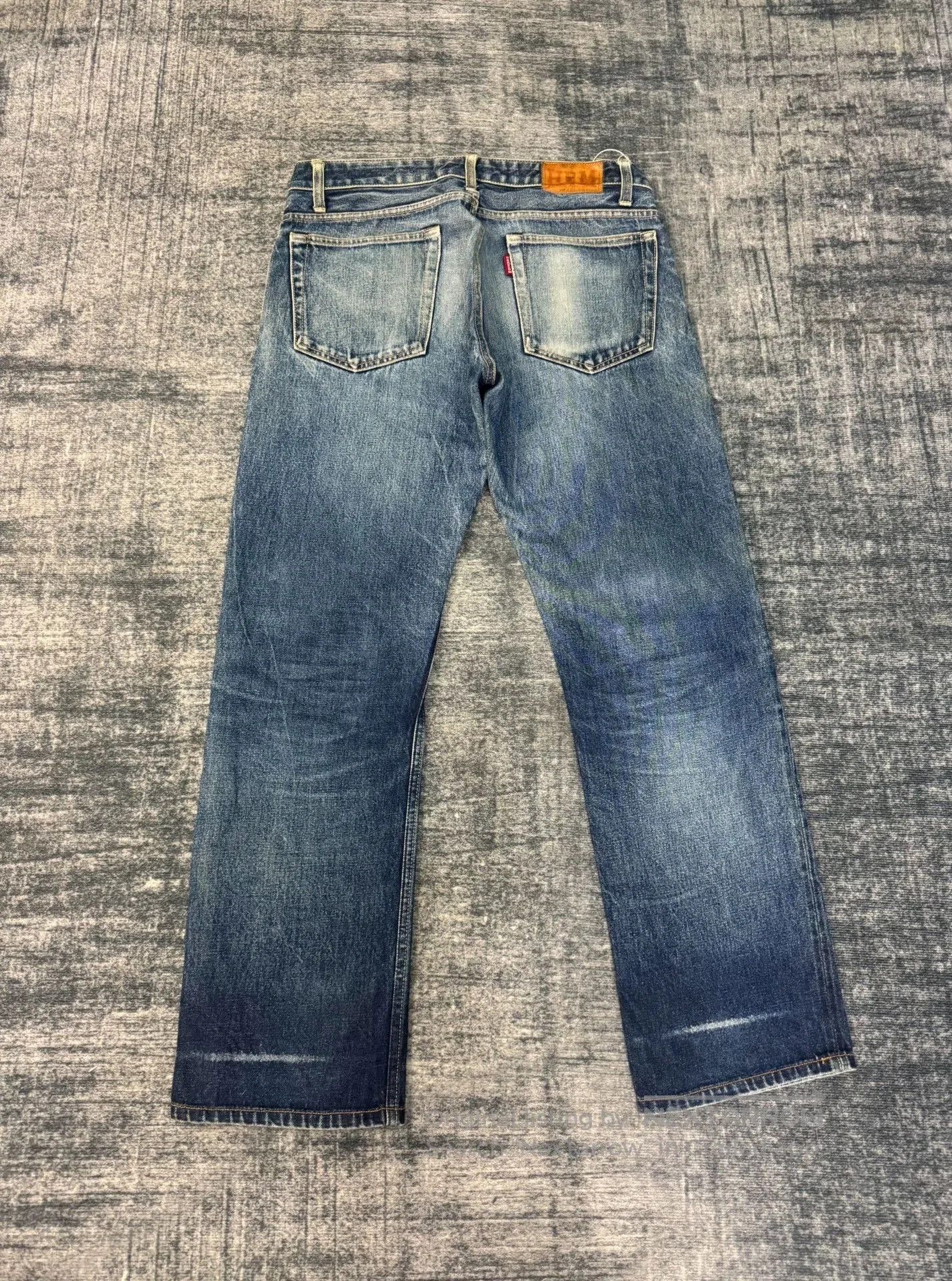 Vintage Vintage HRAMCHM 2000s Washed Blue Jeans. Size US 33 - 6 Thumbnail