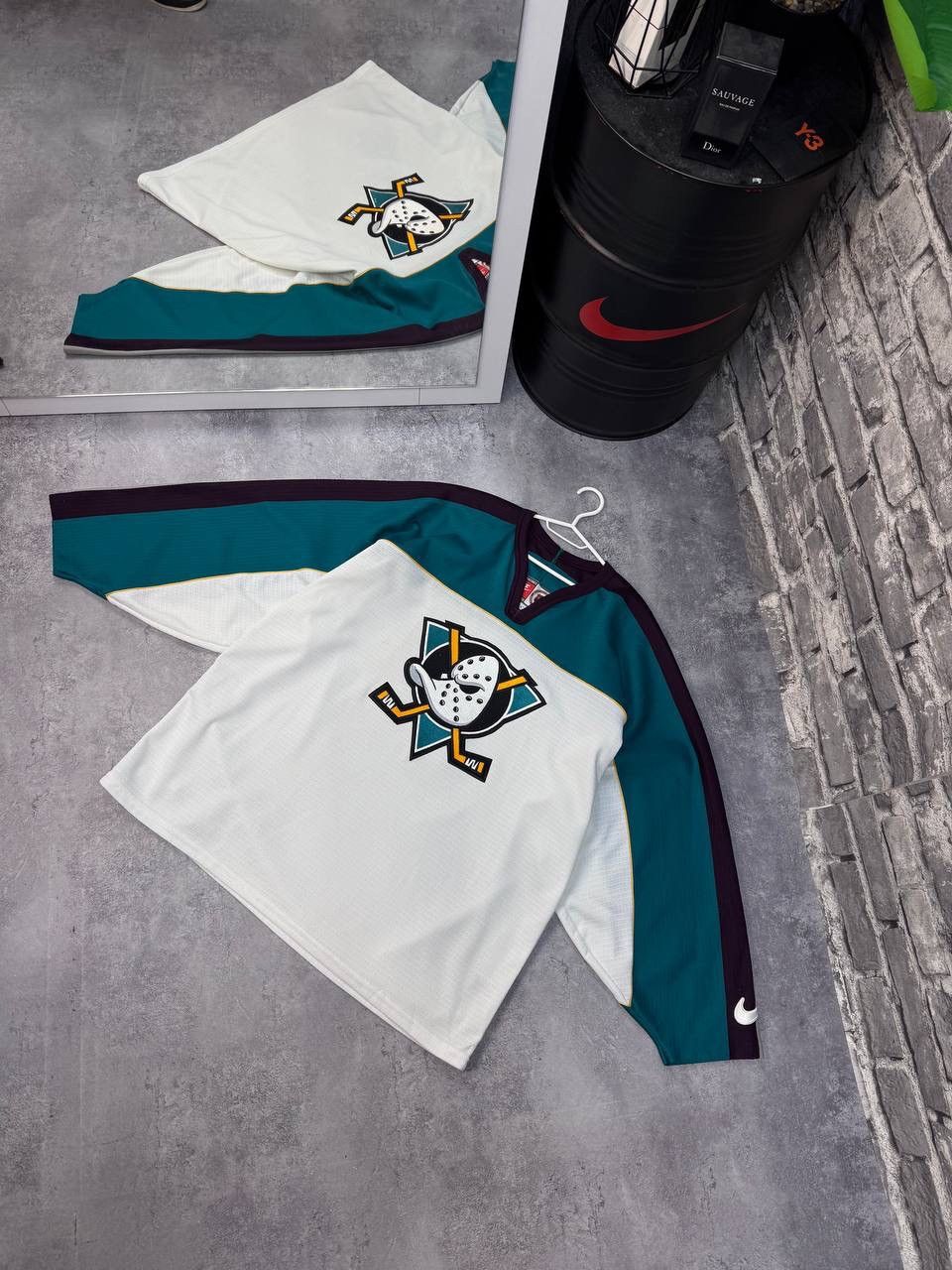 Nike Vintage Nike Anaheim Ducks Jersey Ice Hockey Size L Size US L / EU 52-54 / 3 - 2 Thumbnail