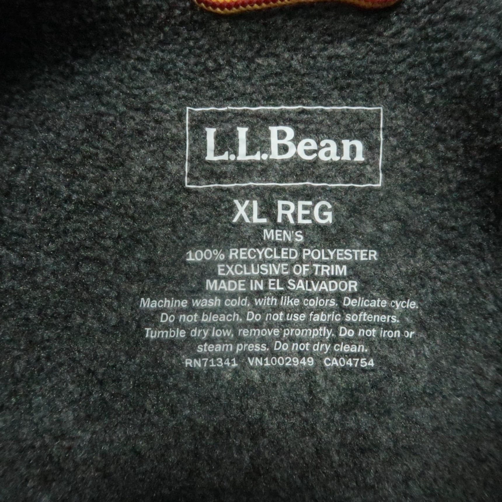 Vintage VINTAGE LL Bean Vest Men XL Gray Mountain Classic Fleece Full Zip Pockets Size US XL / EU 56 / 4 - 3 Thumbnail