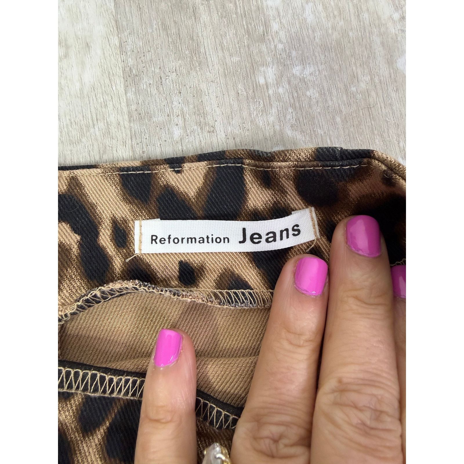 Reformation Reformation Jeans Leopard Mini Skirt Size 8 Cheetah Size 30" / US 8 / IT 44 - 4 Thumbnail