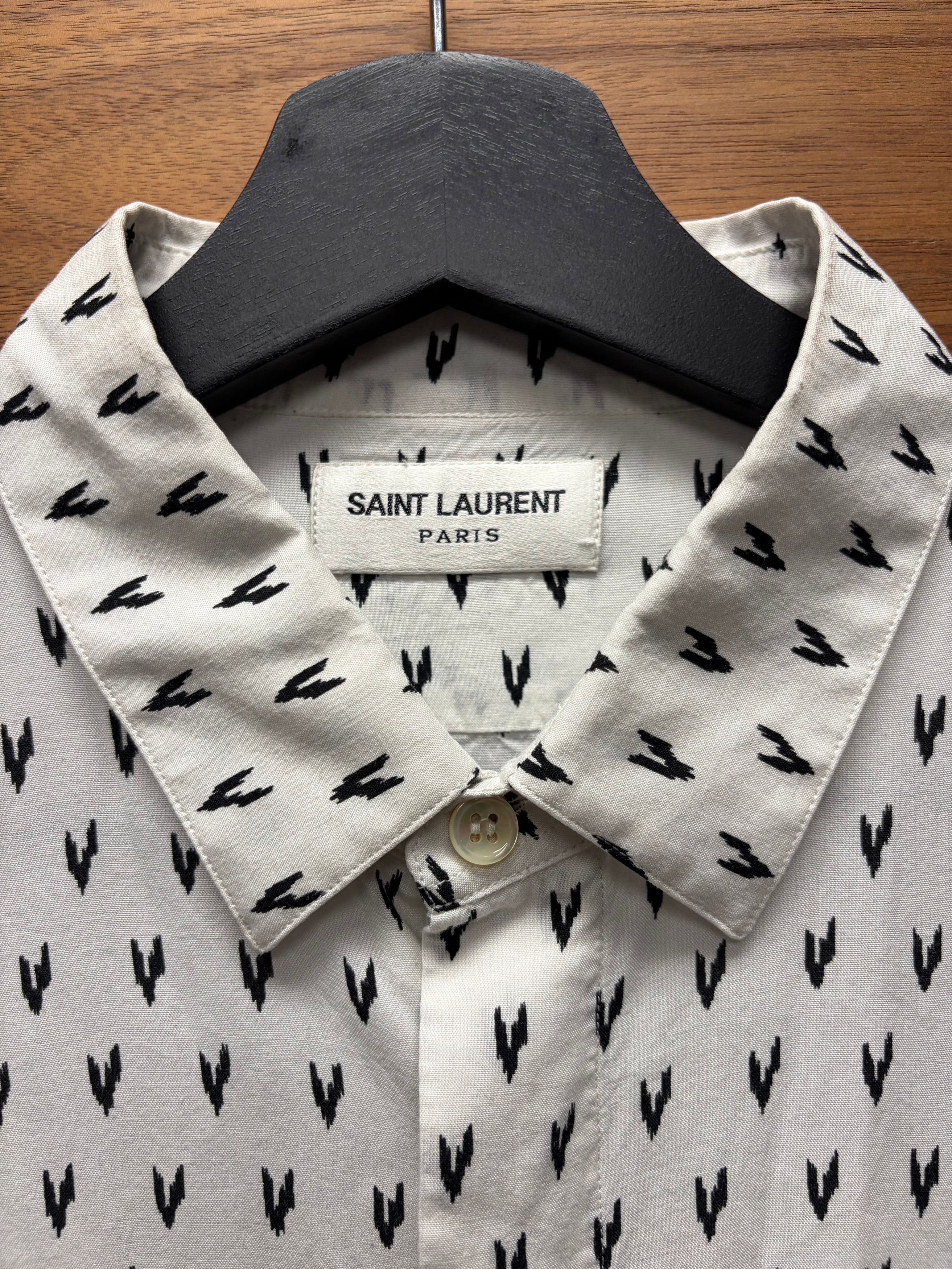Saint Laurent Paris Saint Laurent ‘Lightning’ White Silk Button Up Shirt Size US M / EU 48-50 / 2 - 2 Thumbnail