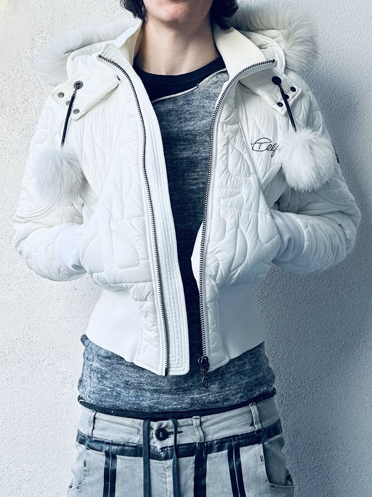 Moose Knuckles × Telfar Telfar x Moose Knuckles FW21 Cropped Fox Fur Bomber Jacket Size US M / EU 48-50 / 2 - 8 Thumbnail