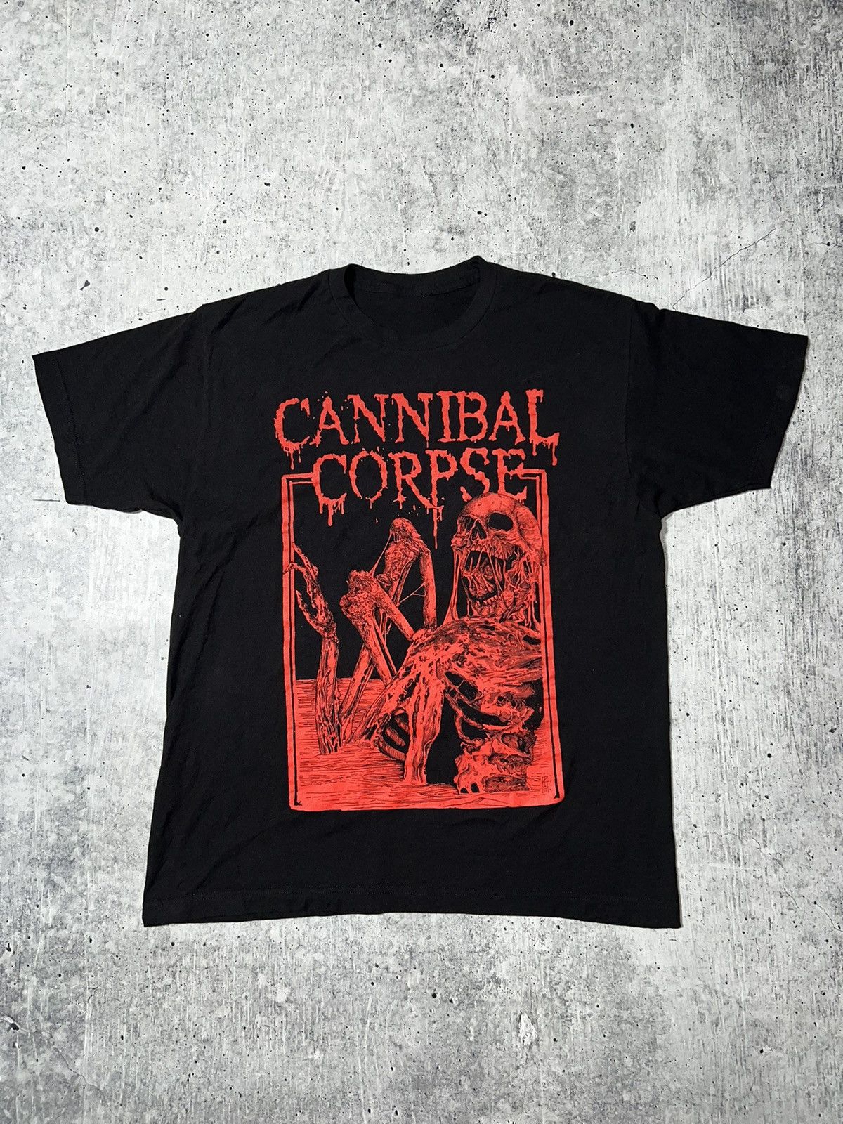 Other Crazy Vintage Y2K Cannibal Corpse Band Tee Size US L / EU 52-54 / 3 - 1 Thumbnail