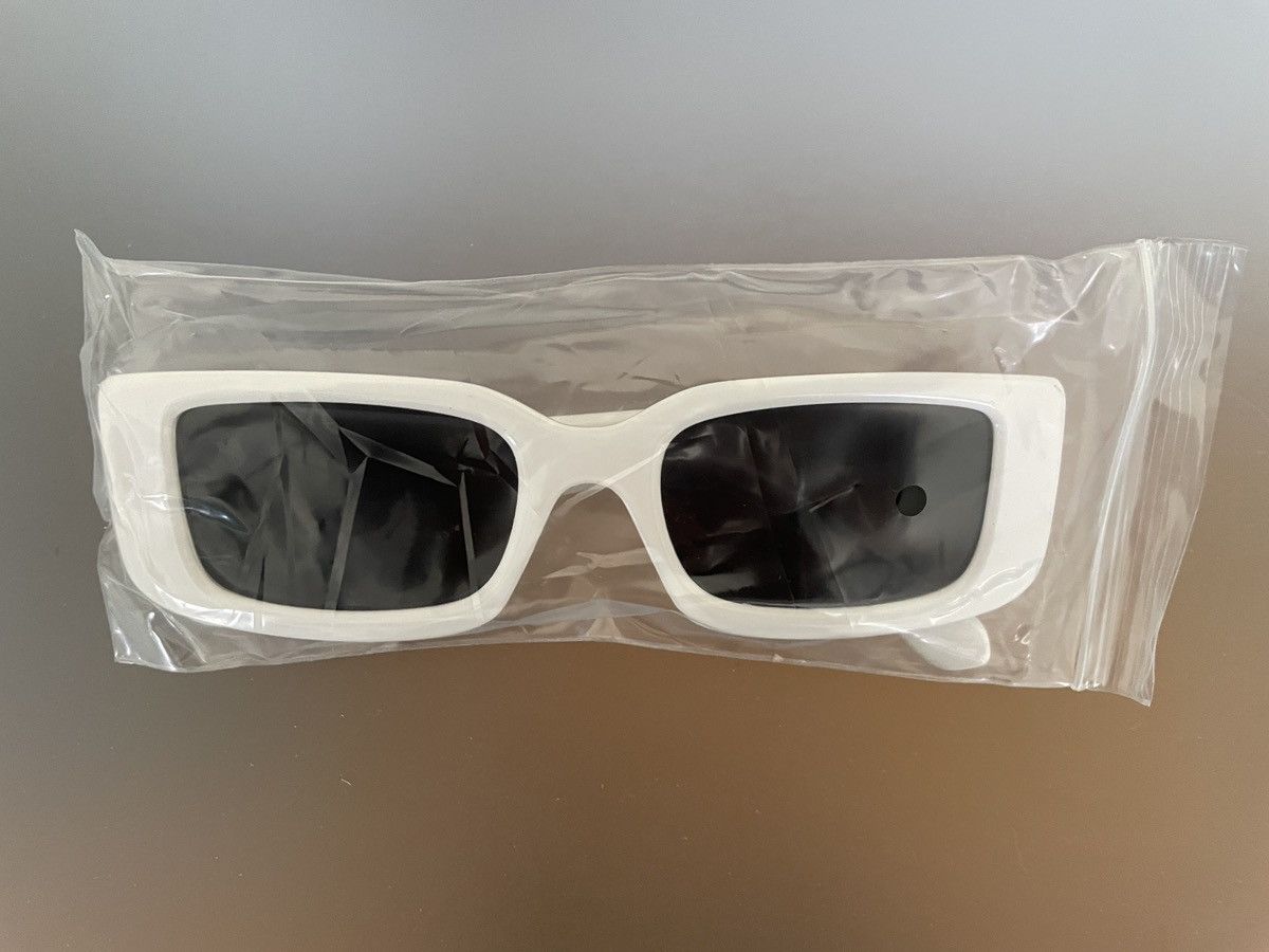 Vintage Vintage Sunglasses Size ONE SIZE - 1 Thumbnail
