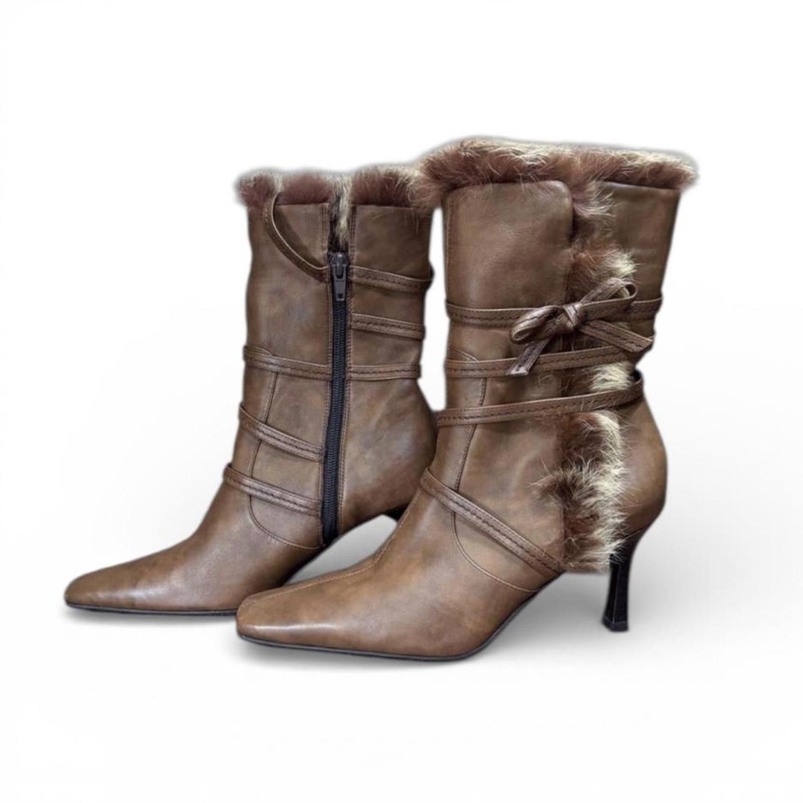 Ellesse Fur whimsy goth mid length 2000s style brown winter boots Size US 6.5 / IT 36.5 - 1 Thumbnail