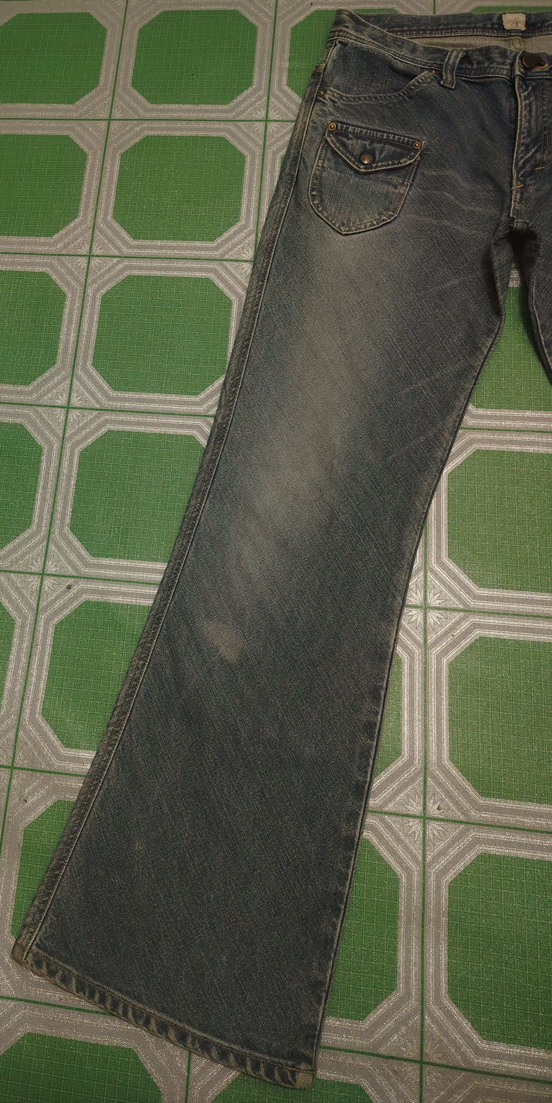 If Six Was Nine Japanese Lee Exclusive Flared Jeans Size US 31 - 4 Thumbnail