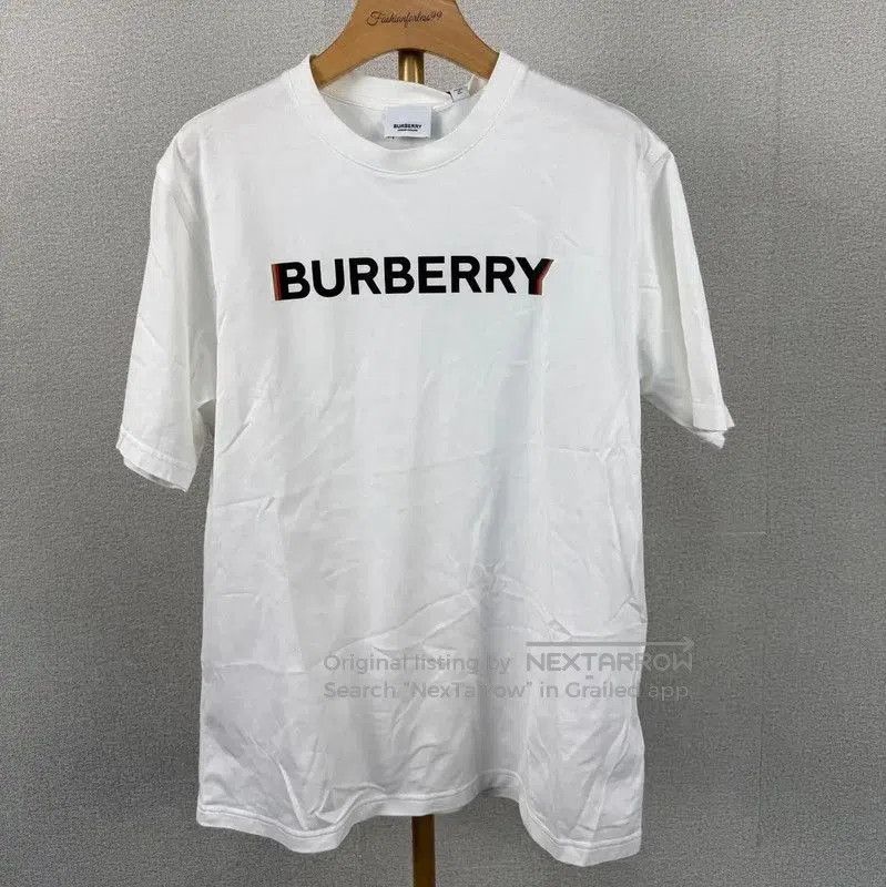 Burberry Burberry Women's XS White Cotton T-Shirt. Size XS / US 0-2 / IT 36-38 - 1 Thumbnail