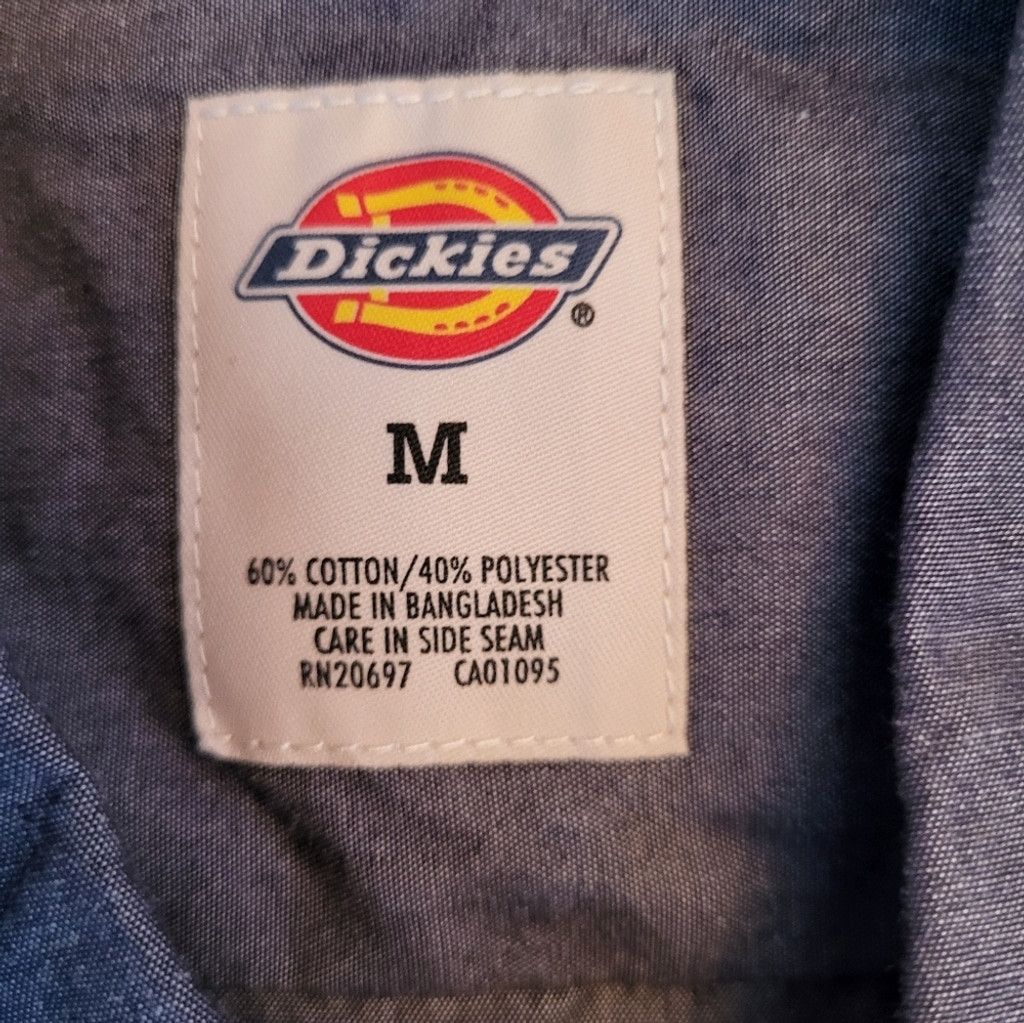 Dickies NWOT Dickies Navy Chambray Button-Up Short Sleeve Shirt, Med Size US M / EU 48-50 / 2 - 5 Thumbnail