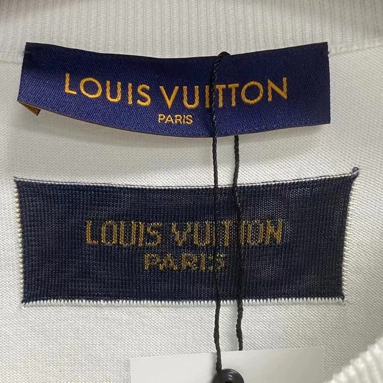 Louis Vuitton Louis Vuitton White and green knit logo short sleeves Size US L / EU 52-54 / 3 - 5 Thumbnail