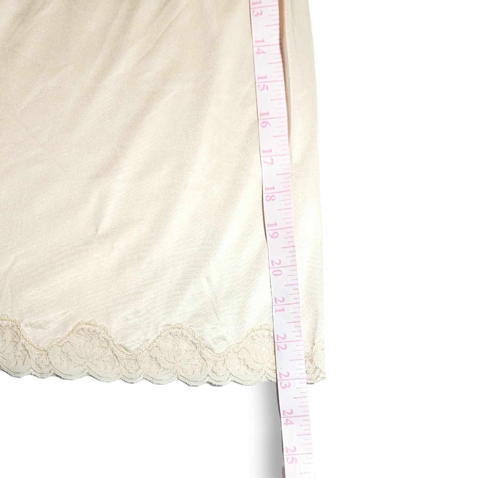 Other VTG EUC 70's Romantic Floral Lace Edge Half Slip Sz. S Ivory Size ONE SIZE - 6 Thumbnail