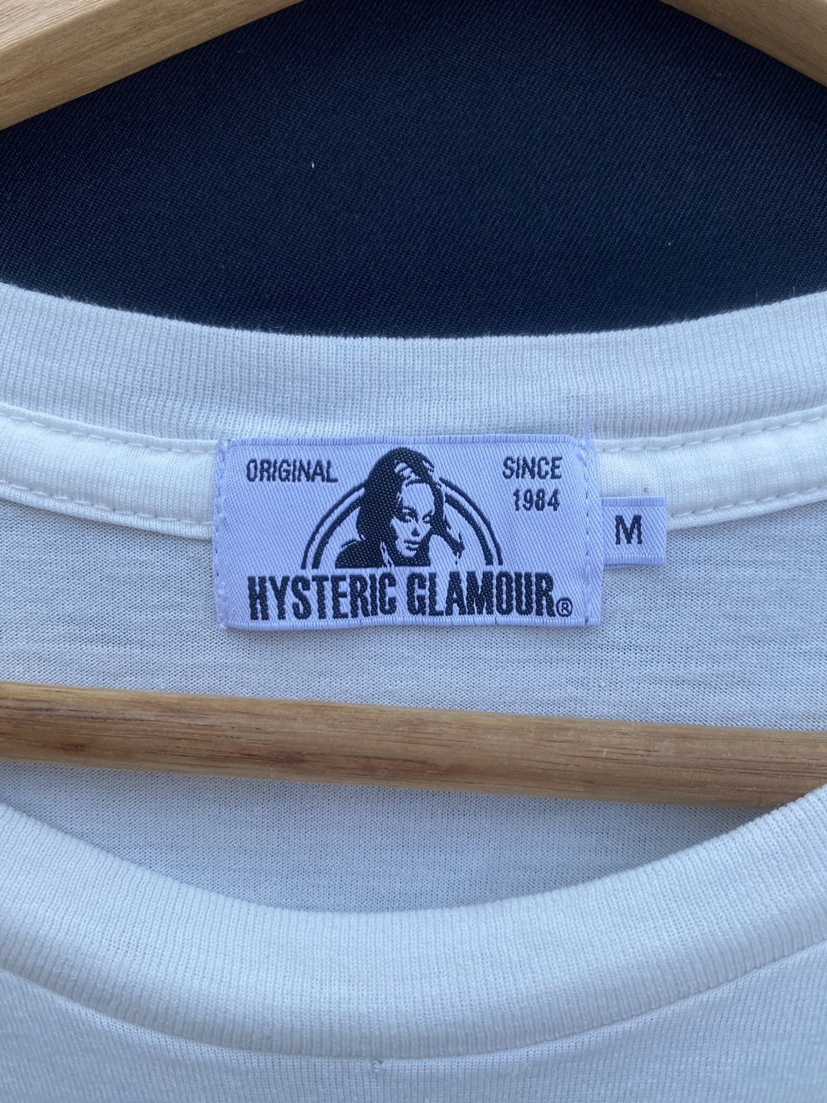Hysteric Glamour Vintage Hysteric Glamour Sexy Women Print Tshirt Size US M / EU 48-50 / 2 - 9 Thumbnail