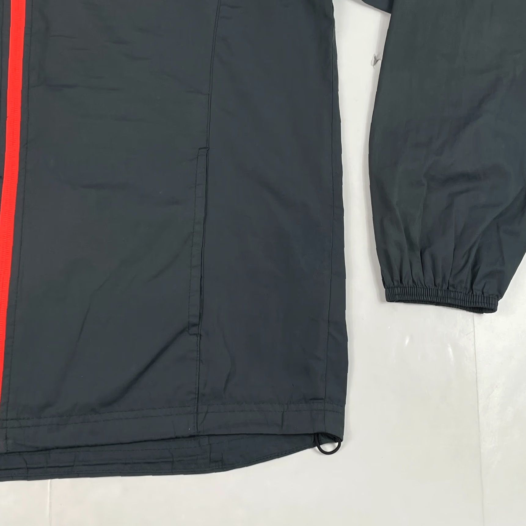 Asics Asics Jacket Mens Small Gray Hooded Running Ultralight Water Resistant Windbreaker Performance Outdoor Spring Fall Winter Size US S / EU 44-46 / 1 - 6 Thumbnail