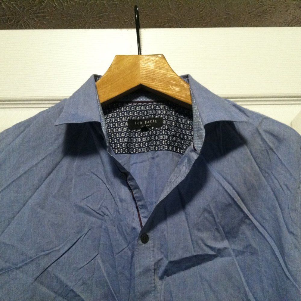 Ted Baker TED BAKER MEN'S BLUE 100%COTTON CASUAL SHIRT SIZE: 17 Size US XL / EU 56 / 4 - 1 Thumbnail
