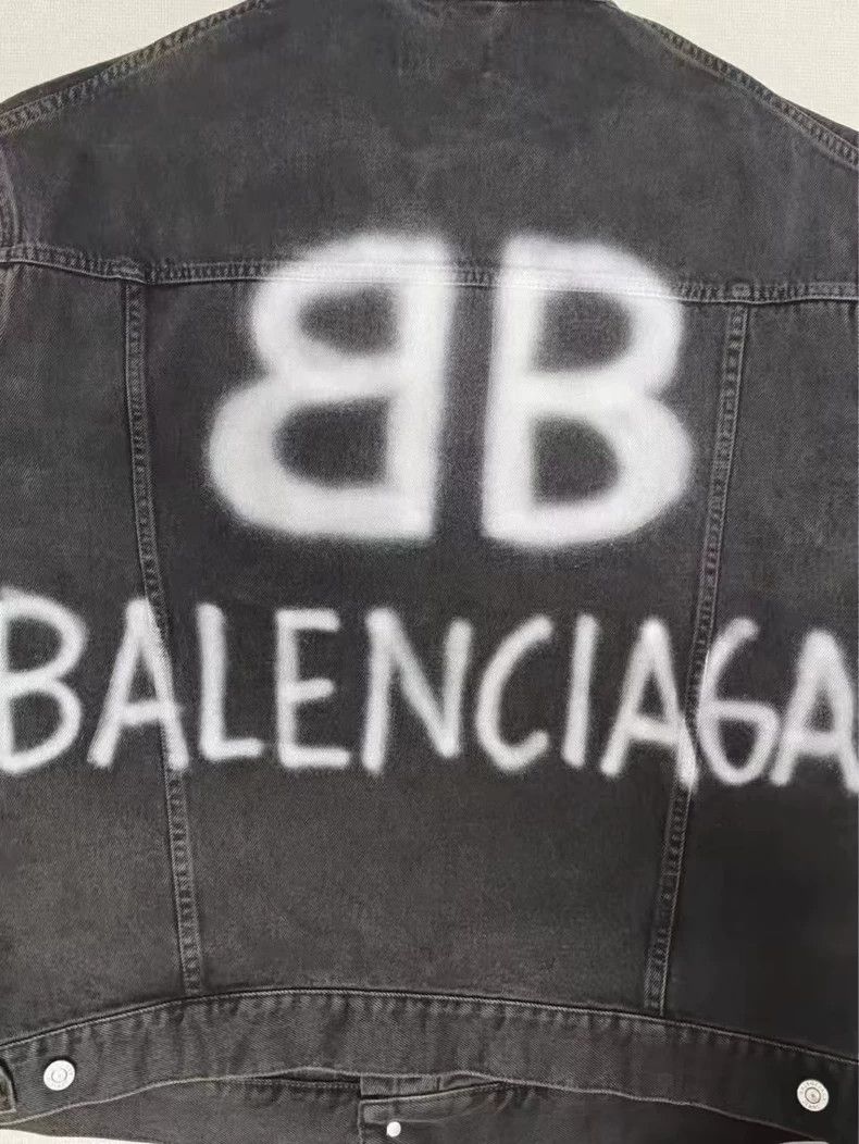 Balenciaga Balenciaga Painted Graffiti Double B Luminous Denim Jacket Size US XS / EU 42 / 0 - 3 Thumbnail
