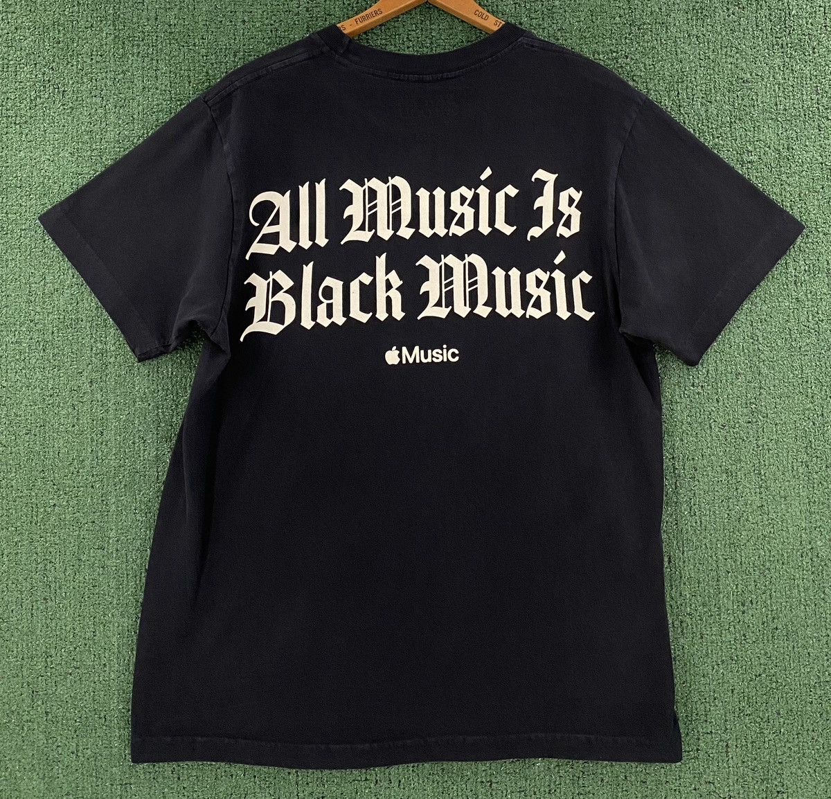 Other Bricks & Wood x Apple All Music Is Black Music T-shirt Mens Size US M / EU 48-50 / 2 - 1 Thumbnail