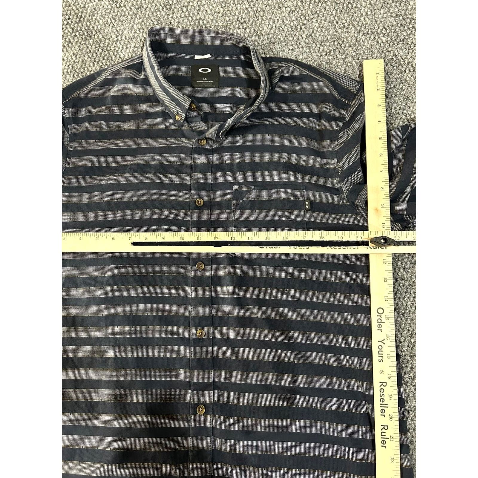 Oakley Oakley Button-Down Shirt Mens L Blue Striped Short Sleeve Casual Pocket Shirt Size US L / EU 52-54 / 3 - 5 Thumbnail