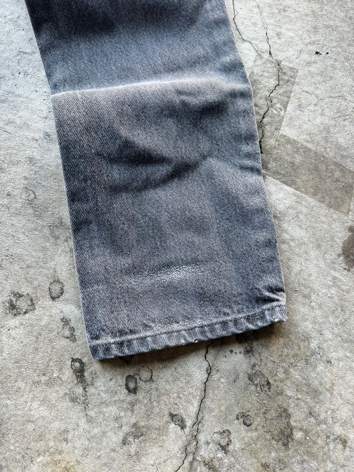 Levi's × Vintage Vintage Ripped 631 Levi Straight Fit Jeans Size US 33 - 7 Thumbnail