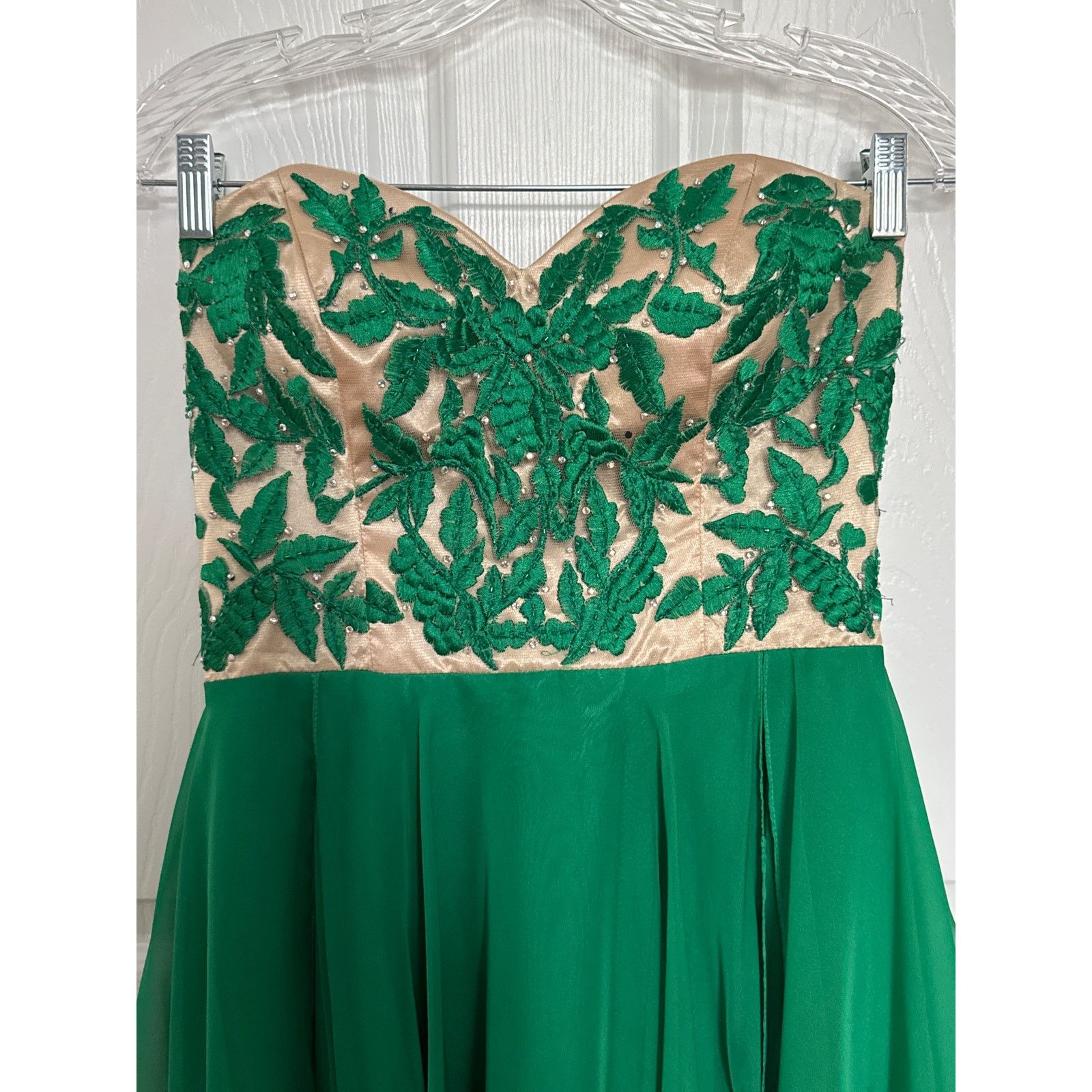 Other Sherri Hill Emerald green beaded flower sweetheart mini Size M / US 6-8 / IT 42-44 - 7 Thumbnail